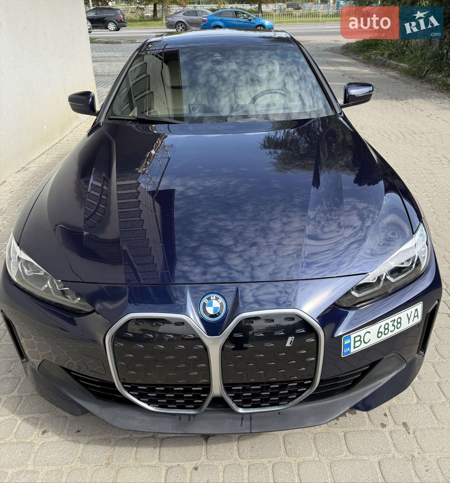 BMW I4 2022 VIN WBY73AW02NFM41585 фото оголошення 3 з 17