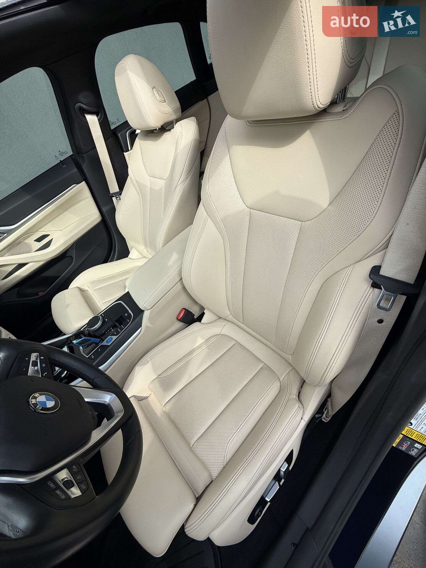 BMW I4 2022 VIN WBY73AW02NFM41585 фото оголошення 5 з 17
