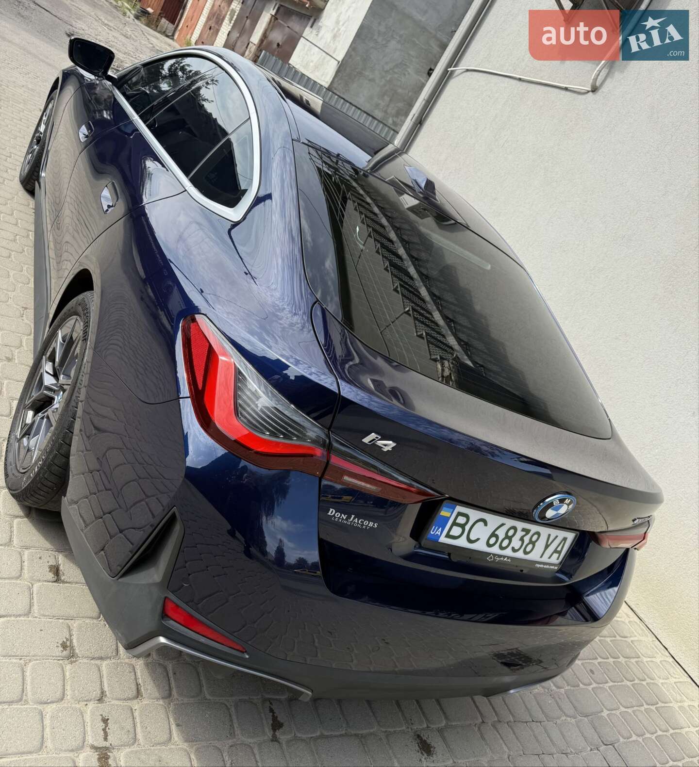 BMW I4 2022 VIN WBY73AW02NFM41585 фото оголошення 10 з 17