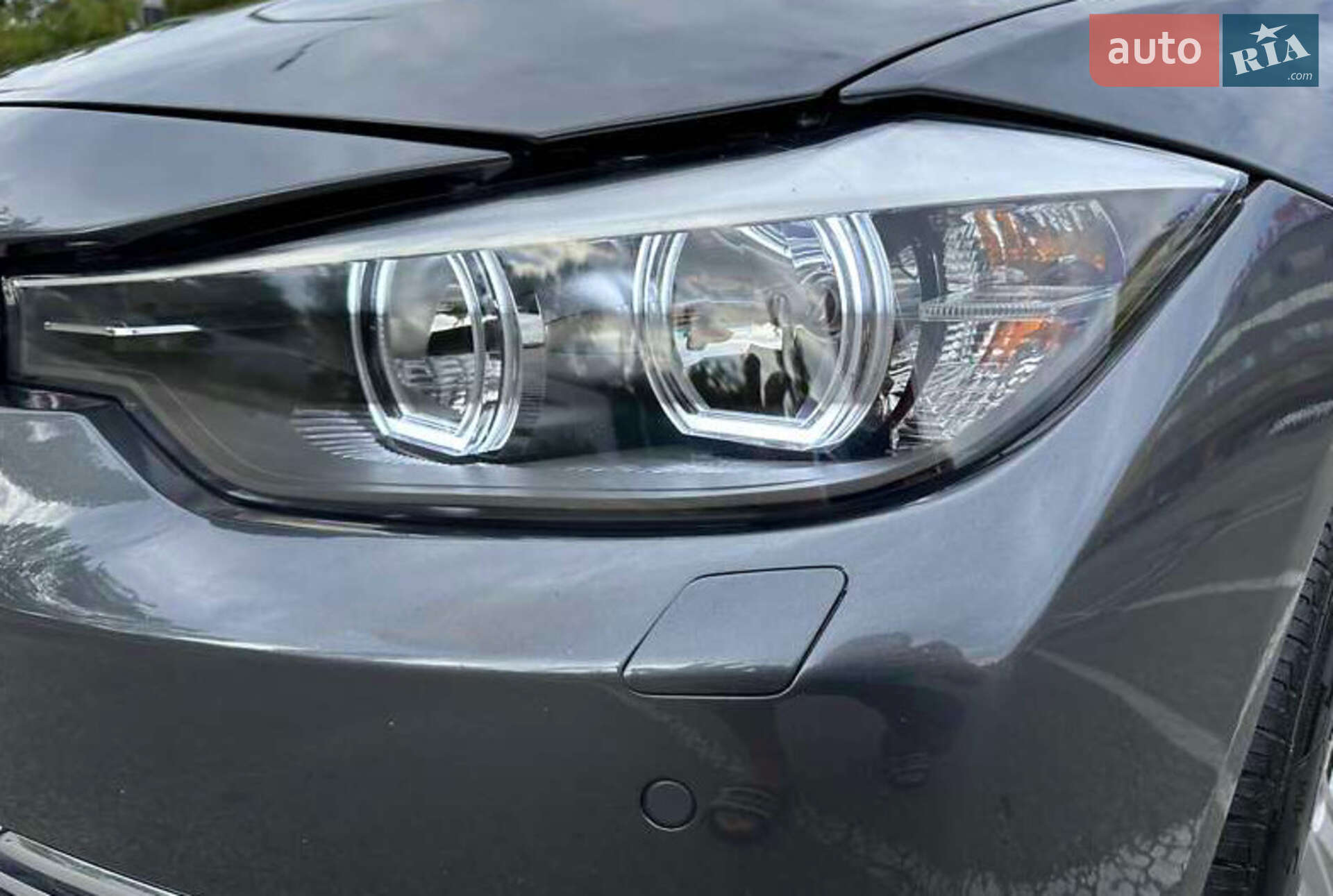 BMW 3 Series 2014 VIN WBA3C3G55ENS70033 фото оголошення 9 з 10