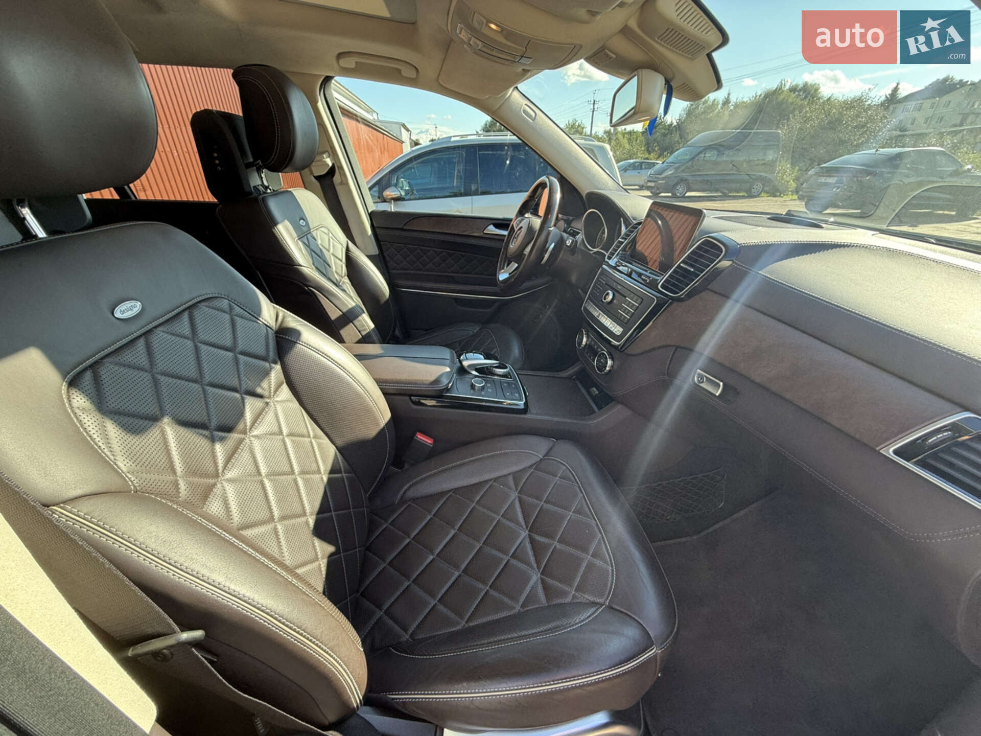 Mercedes-Benz GLS-Class 2016 VIN WDC1668731A833083 фото оголошення 12 з 24