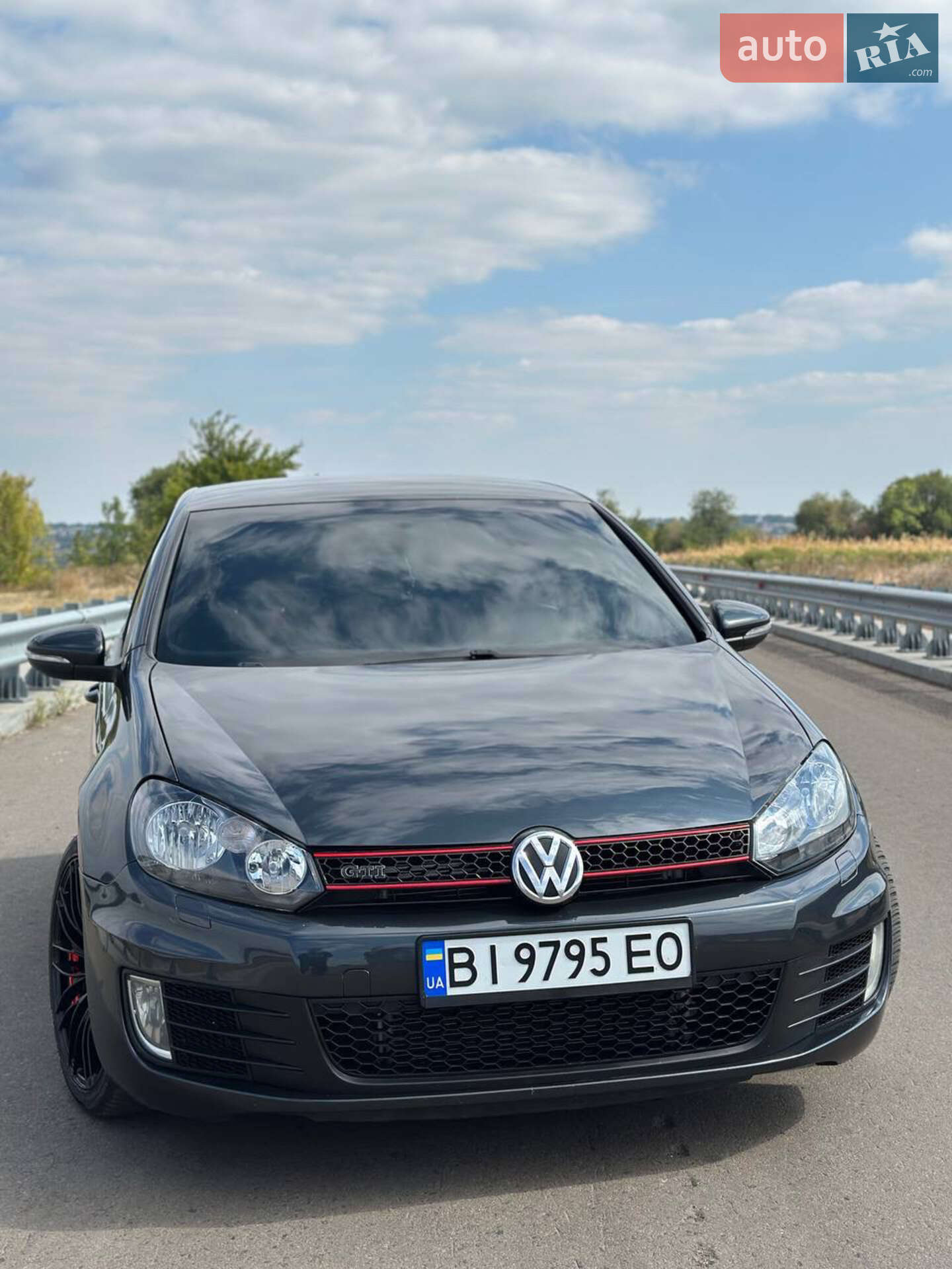 Volkswagen Golf 2013 VIN WVWGD7AJXEW003639 фото оголошення 4 з 19