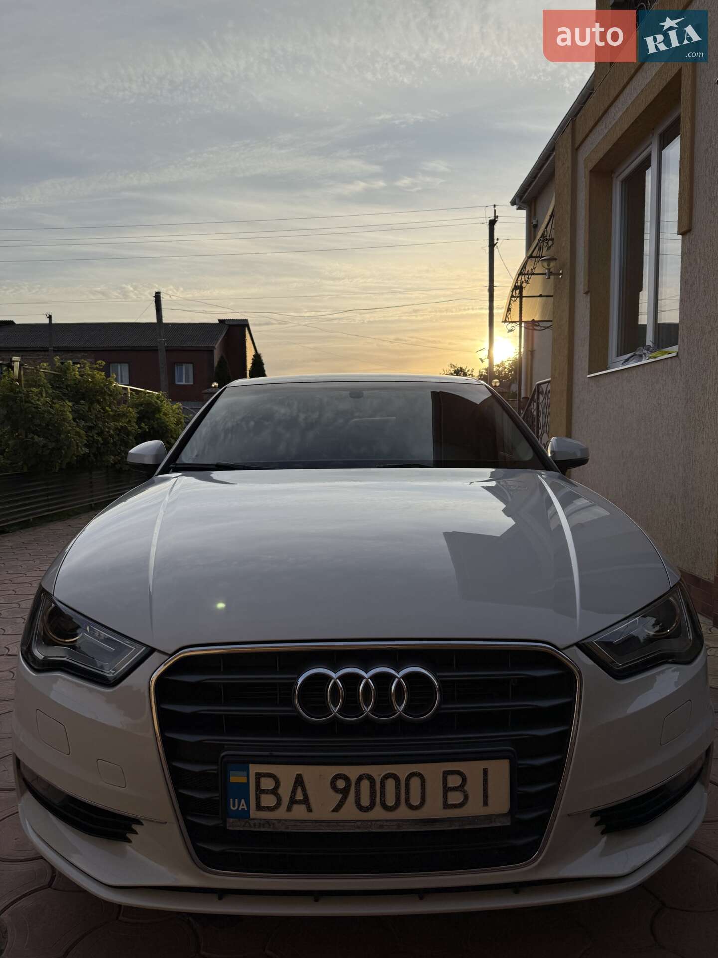 Audi A3 2016 VIN WAUZZZ8V6H1005126 фото оголошення 4 з 32