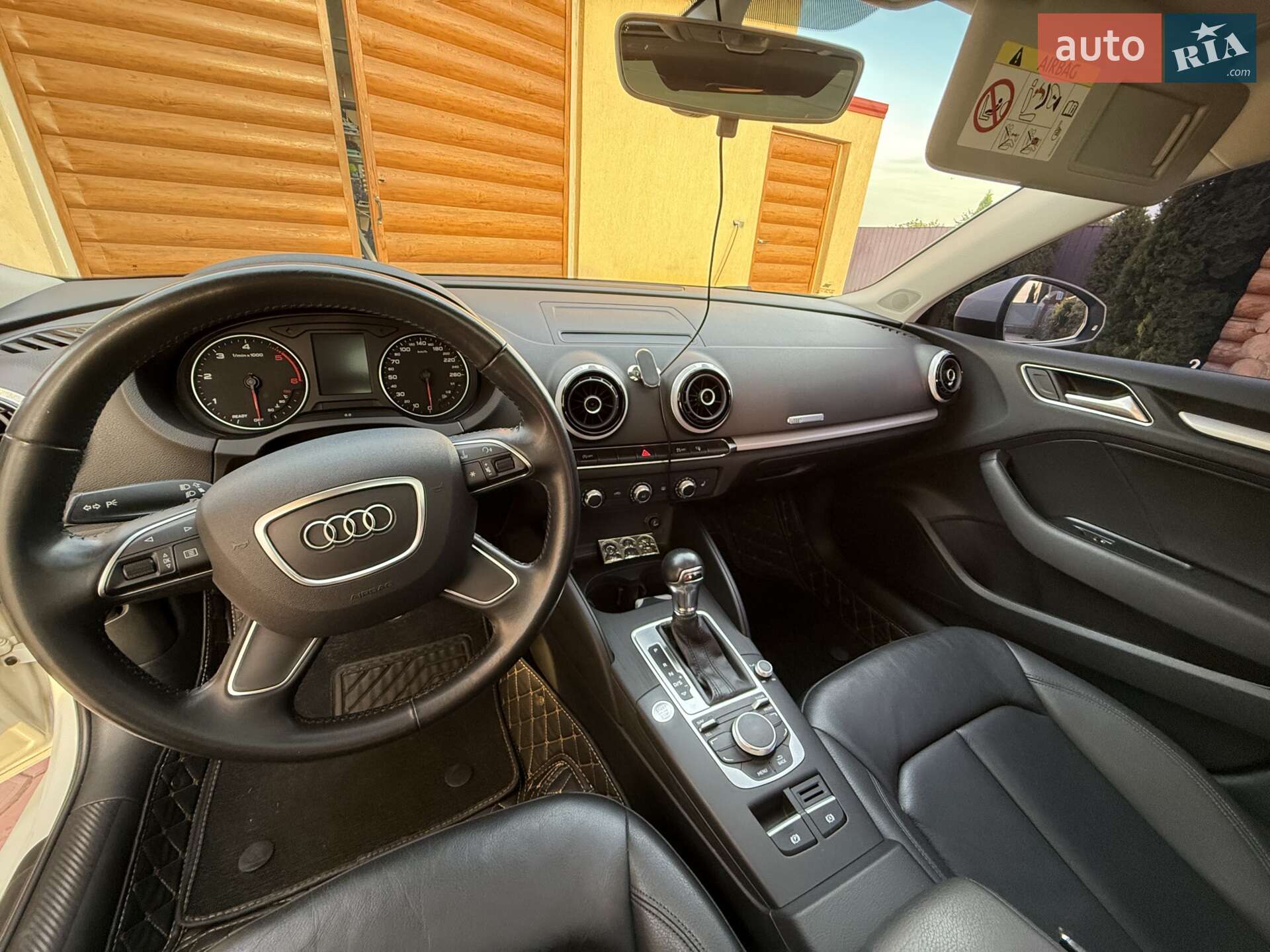 Audi A3 2016 VIN WAUZZZ8V6H1005126 фото оголошення 15 з 32