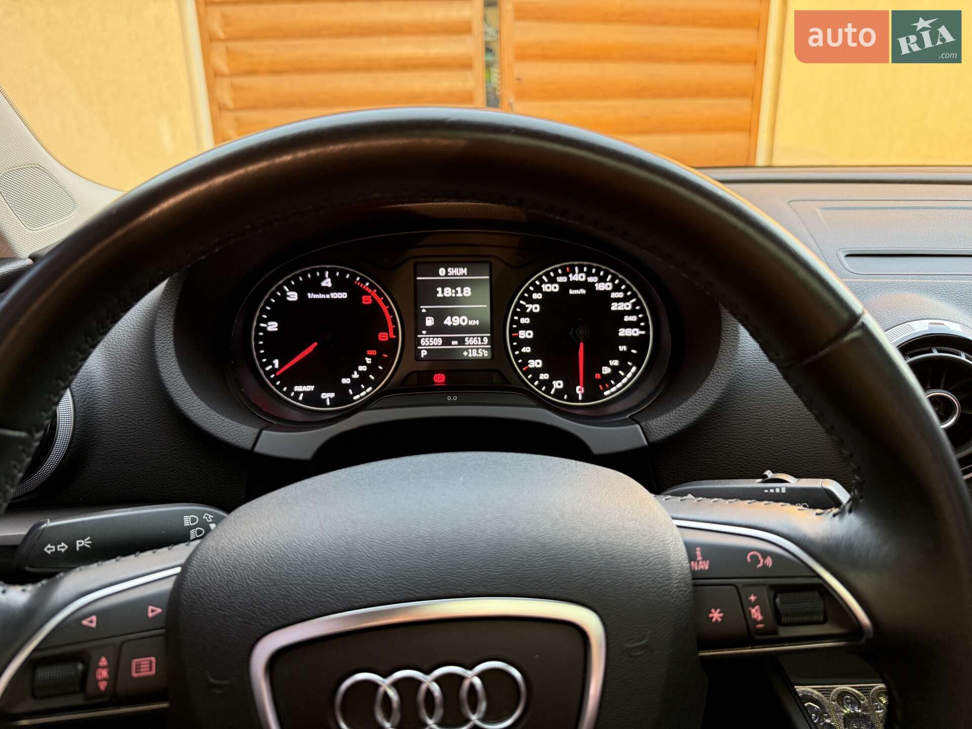 Audi A3 2016 VIN WAUZZZ8V6H1005126 фото оголошення 29 з 32