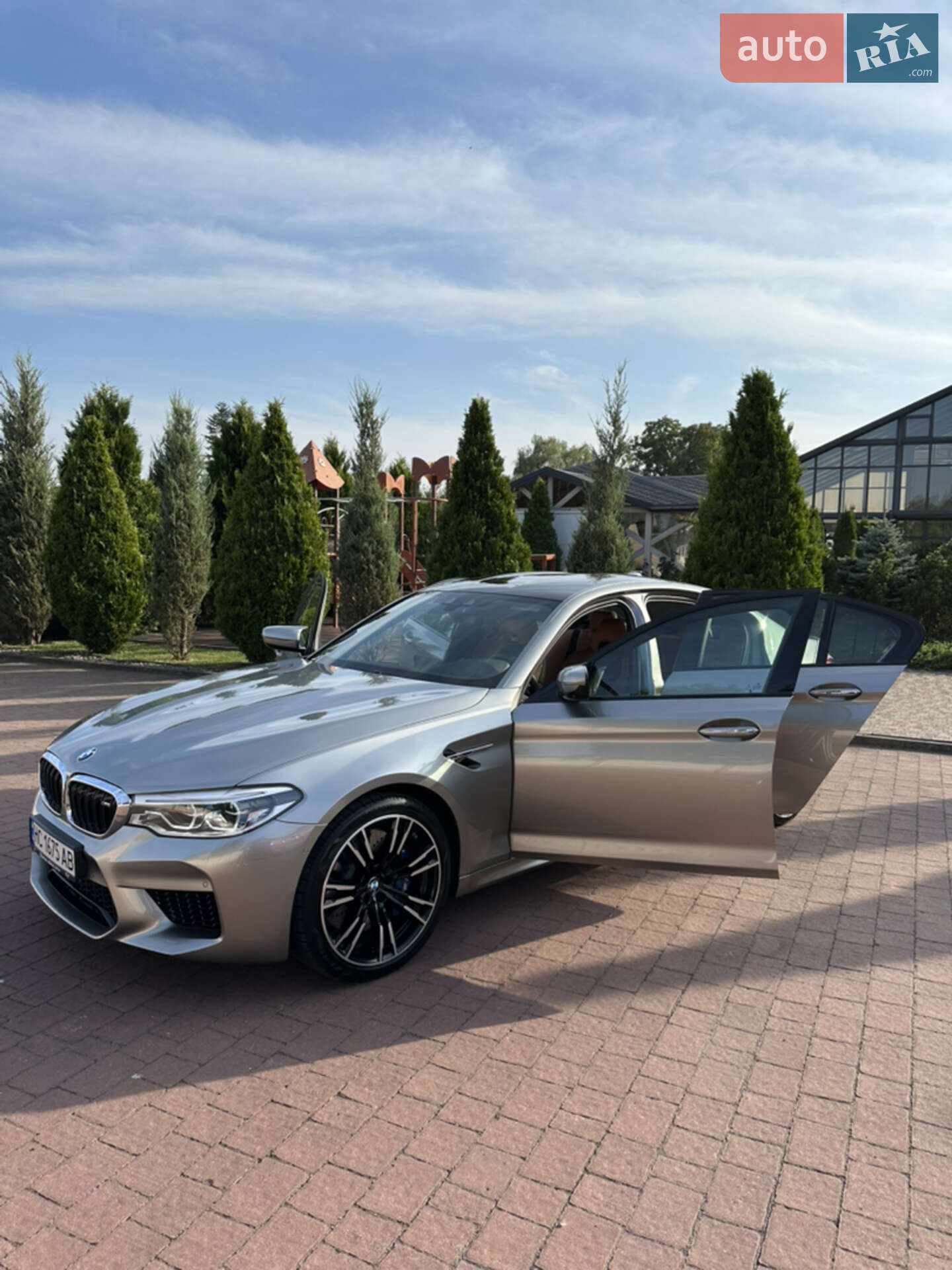 BMW M5 2018 VIN WBSJF0C50JB283508 фото оголошення 13 з 119