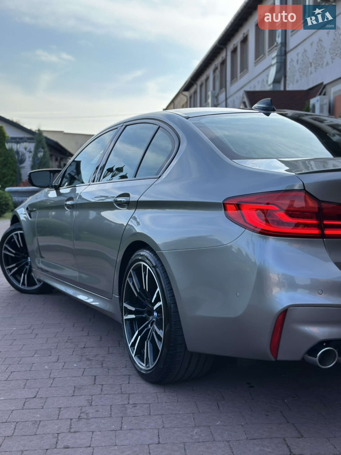 BMW M5 2018 VIN WBSJF0C50JB283508 фото оголошення 29 з 119