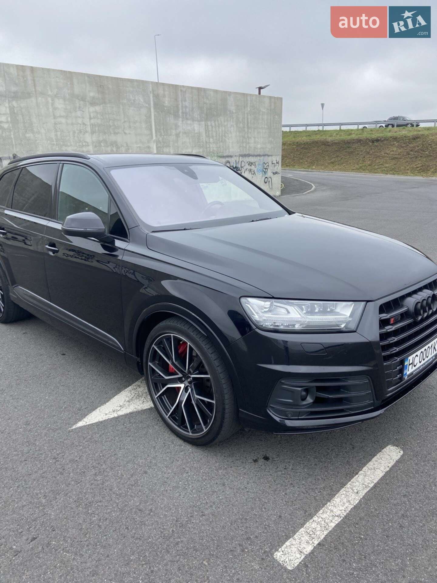 Audi SQ7 2016 VIN WAUZZZ4M0HD018708 фото оголошення 4 з 18