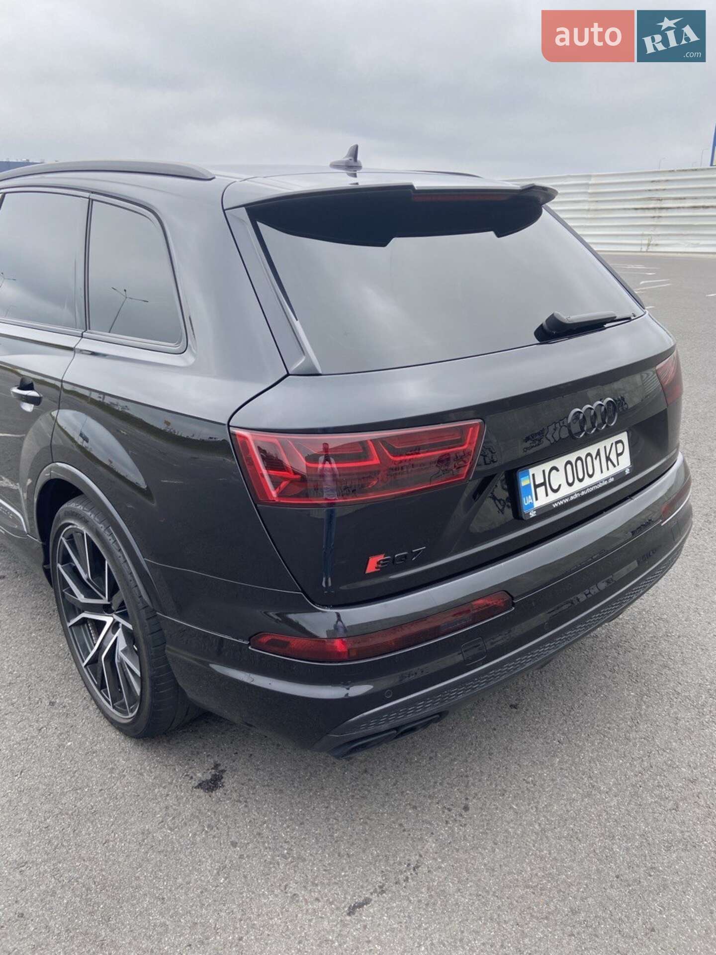Audi SQ7 2016 VIN WAUZZZ4M0HD018708 фото оголошення 6 з 18