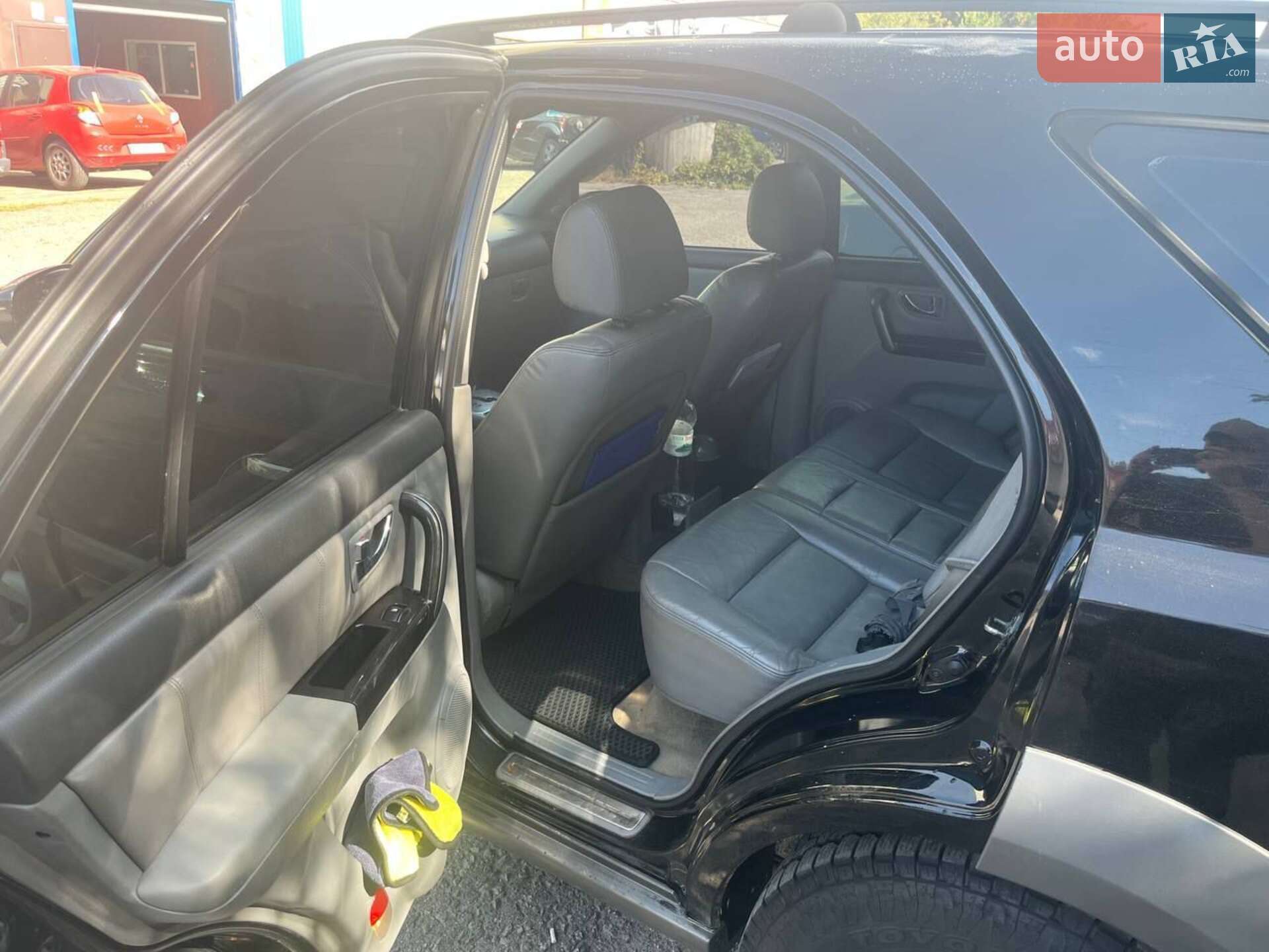 KIA Sorento 2007 VIN Y6LJC52487L000560 фото оголошення 3 з 18