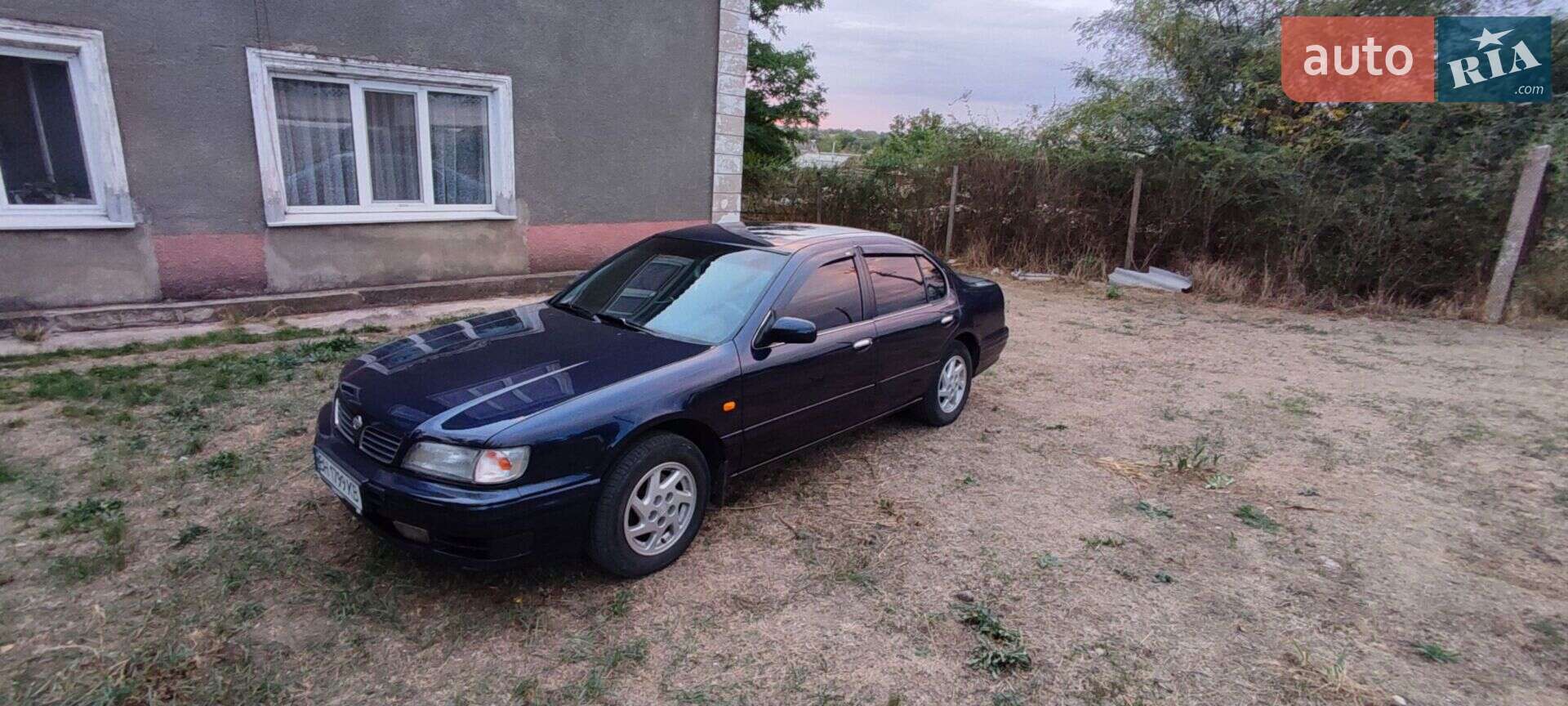 Nissan Maxima 1996 VIN JN1CAUA32U0017757 фото оголошення 3 з 8
