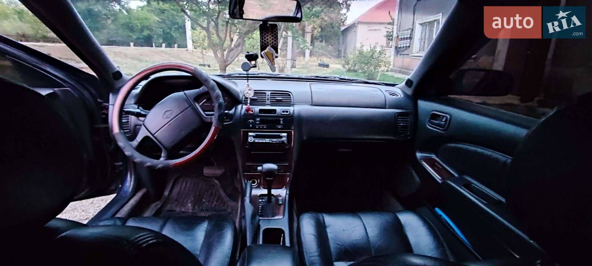 Nissan Maxima 1996 VIN JN1CAUA32U0017757 фото оголошення 5 з 8