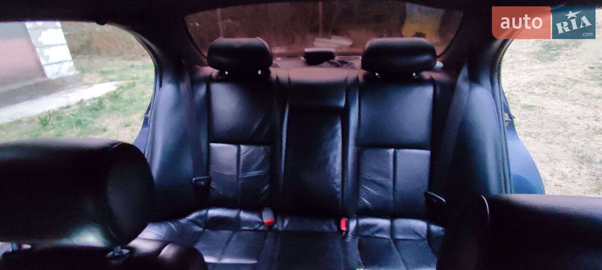 Nissan Maxima 1996 VIN JN1CAUA32U0017757 фото оголошення 6 з 8