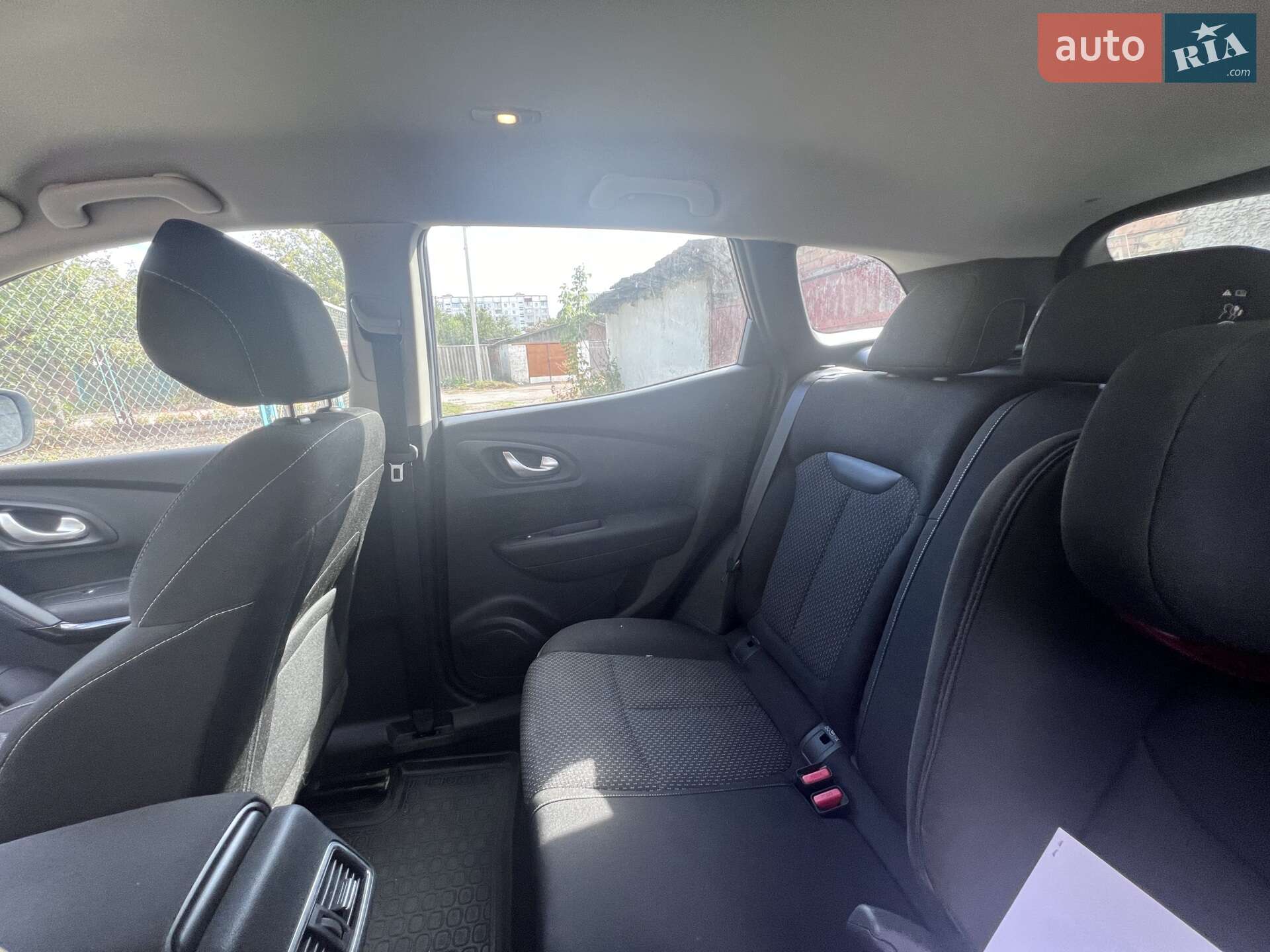 Renault Kadjar 2020 VIN VF1RFE00366405888 фото оголошення 14 з 17