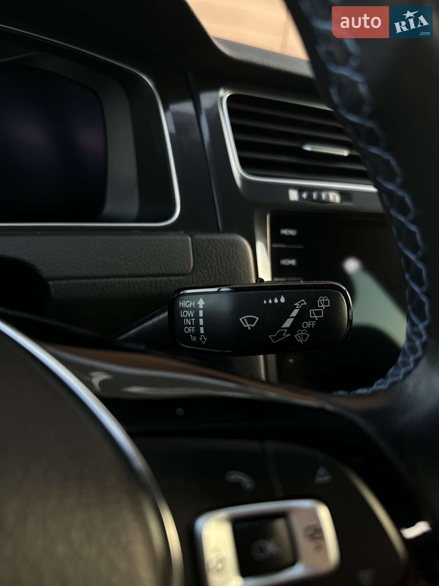 Volkswagen e-Golf 2018 VIN WVWZZZAUZJW907857 фото оголошення 19 з 30