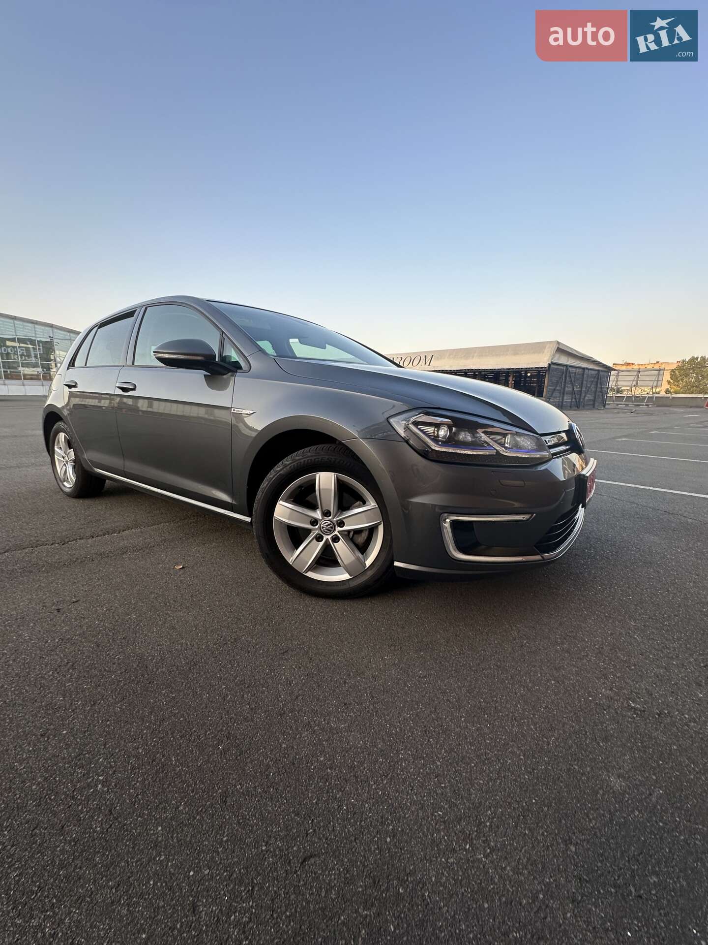 Volkswagen e-Golf 2018 VIN WVWZZZAUZJW907857 фото оголошення 25 з 30
