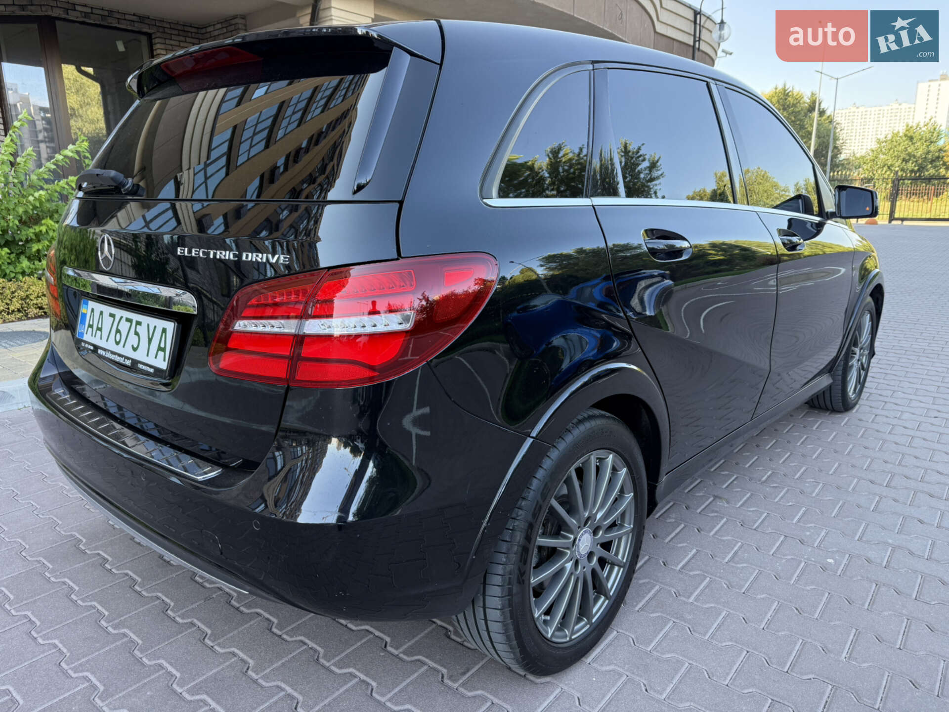 Mercedes-Benz B-Class 2015 VIN WDD2428901J004865 фото оголошення 8 з 19