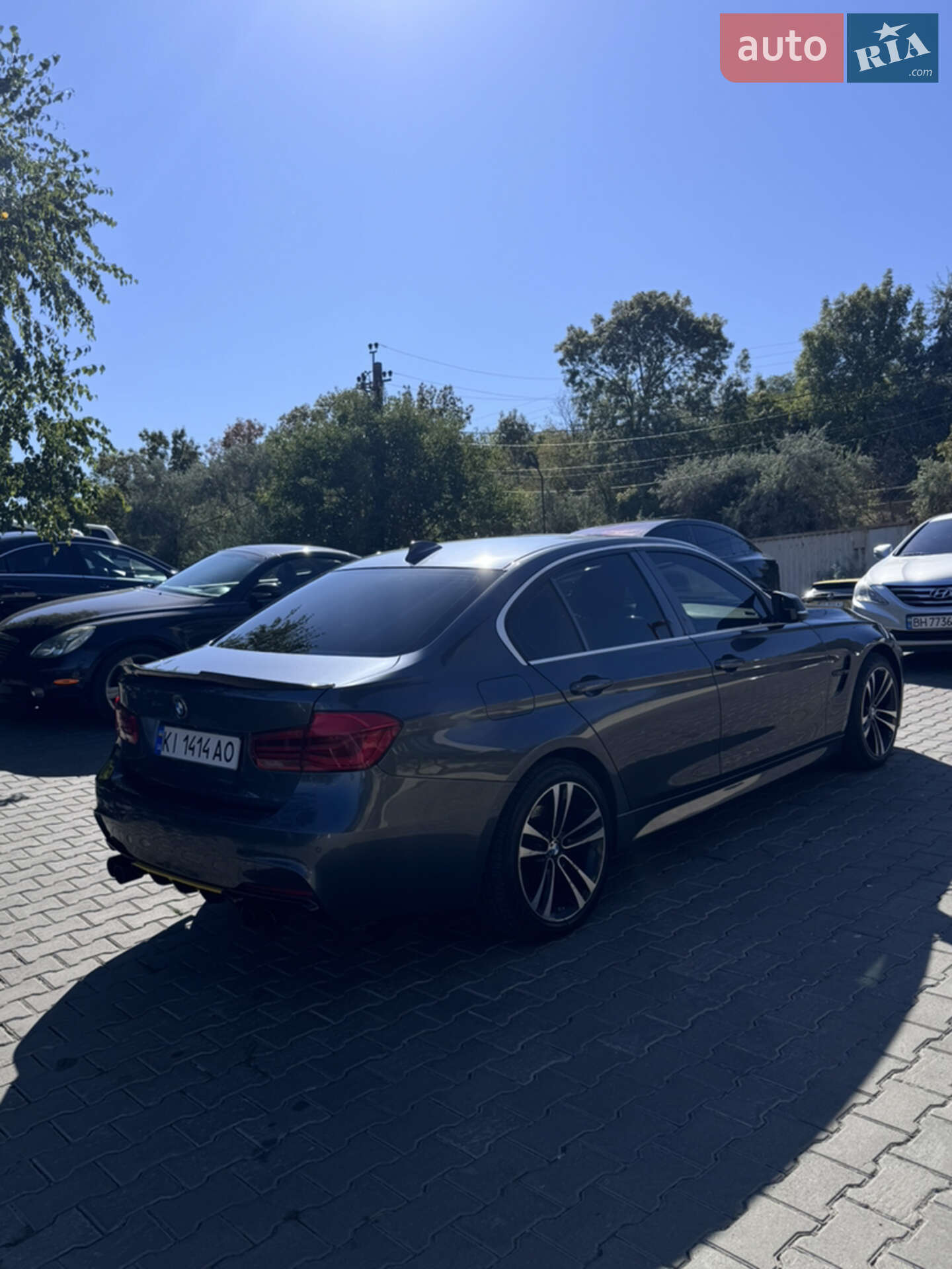 BMW 3 Series 2017 VIN WBA8D9G56JNU71634 фото оголошення 8 з 16