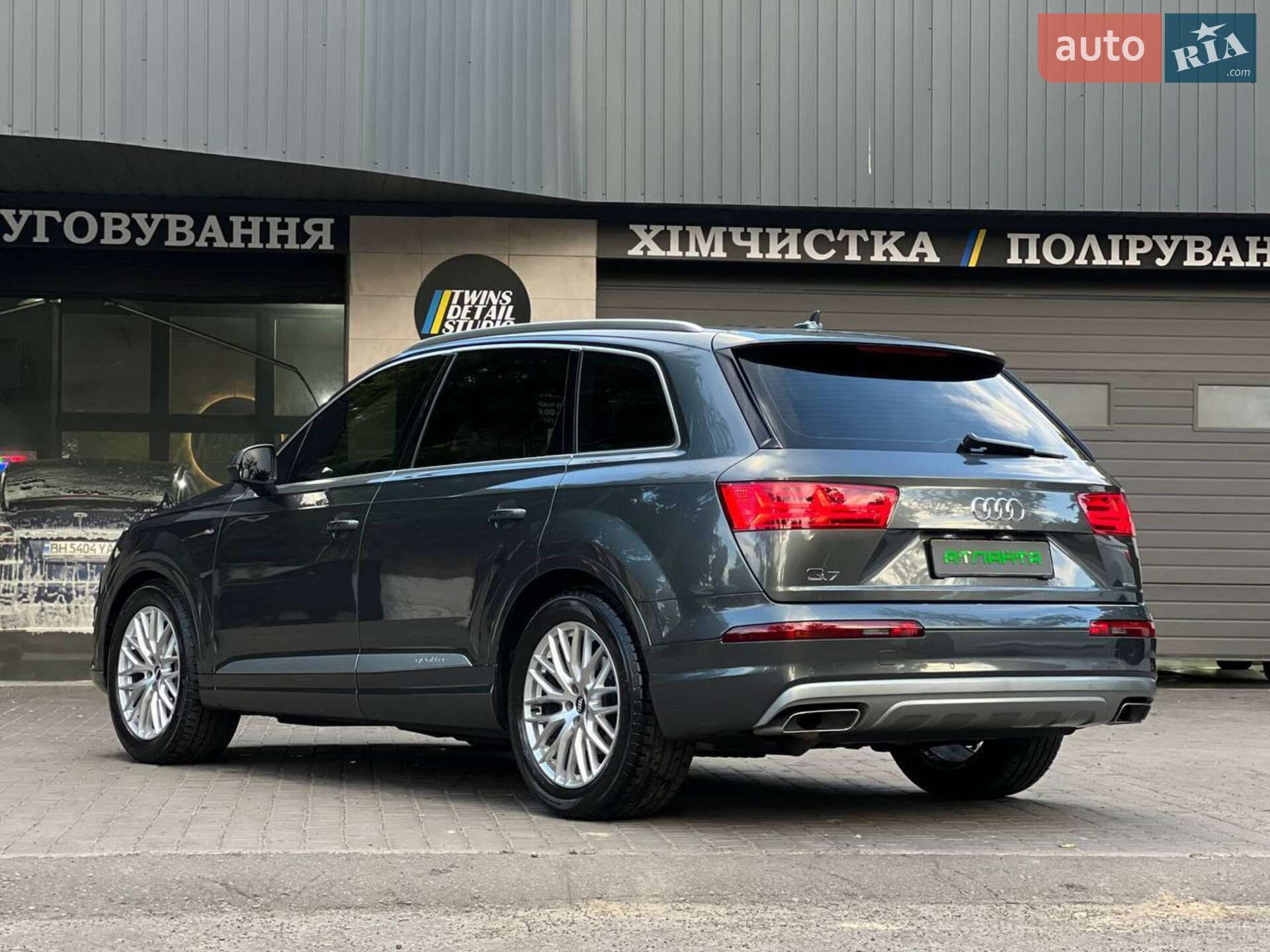 Audi Q7 2015 VIN WAUZZZ4M4GD027619 фото оголошення 10 з 26