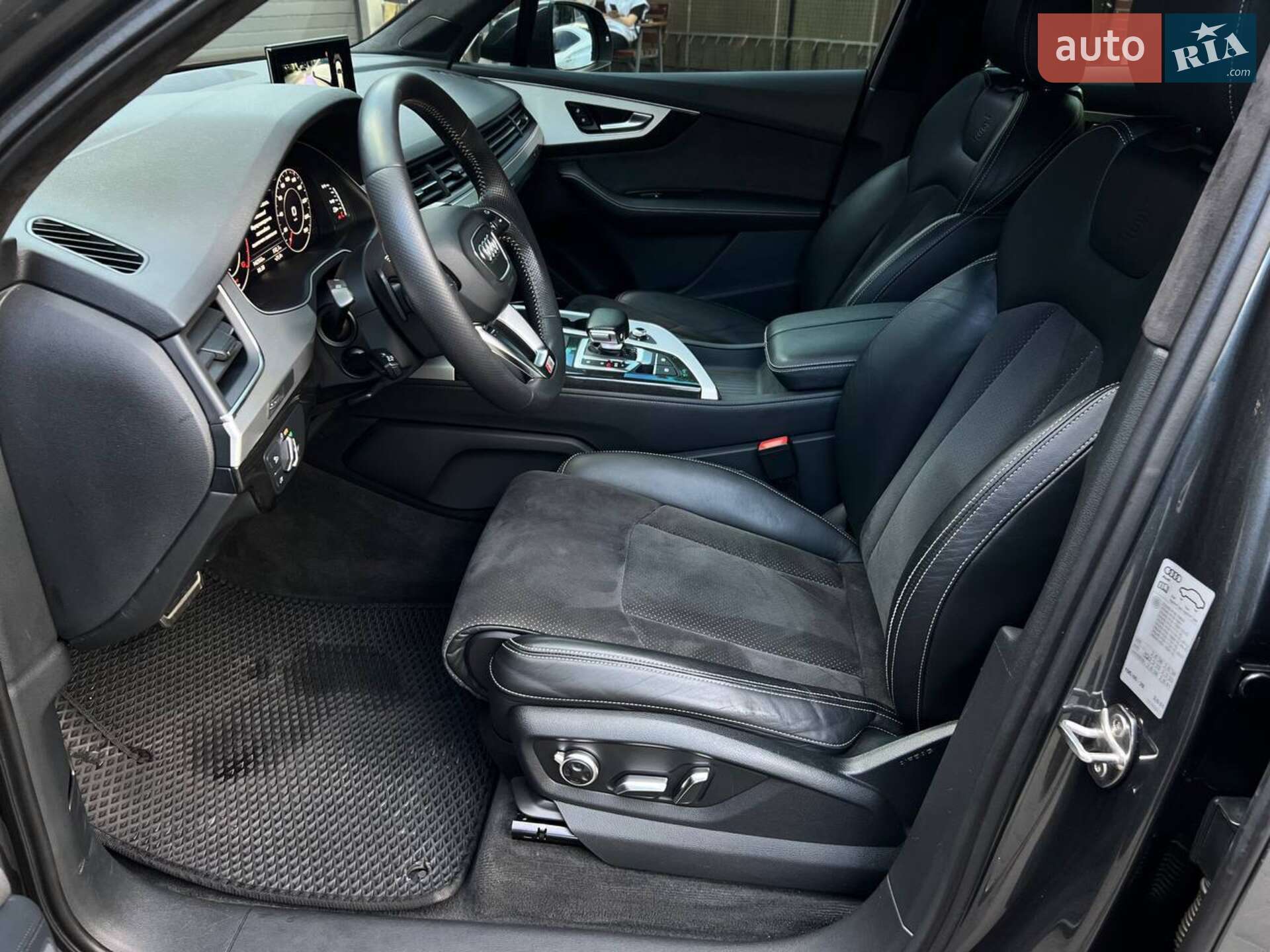Audi Q7 2015 VIN WAUZZZ4M4GD027619 фото оголошення 13 з 26