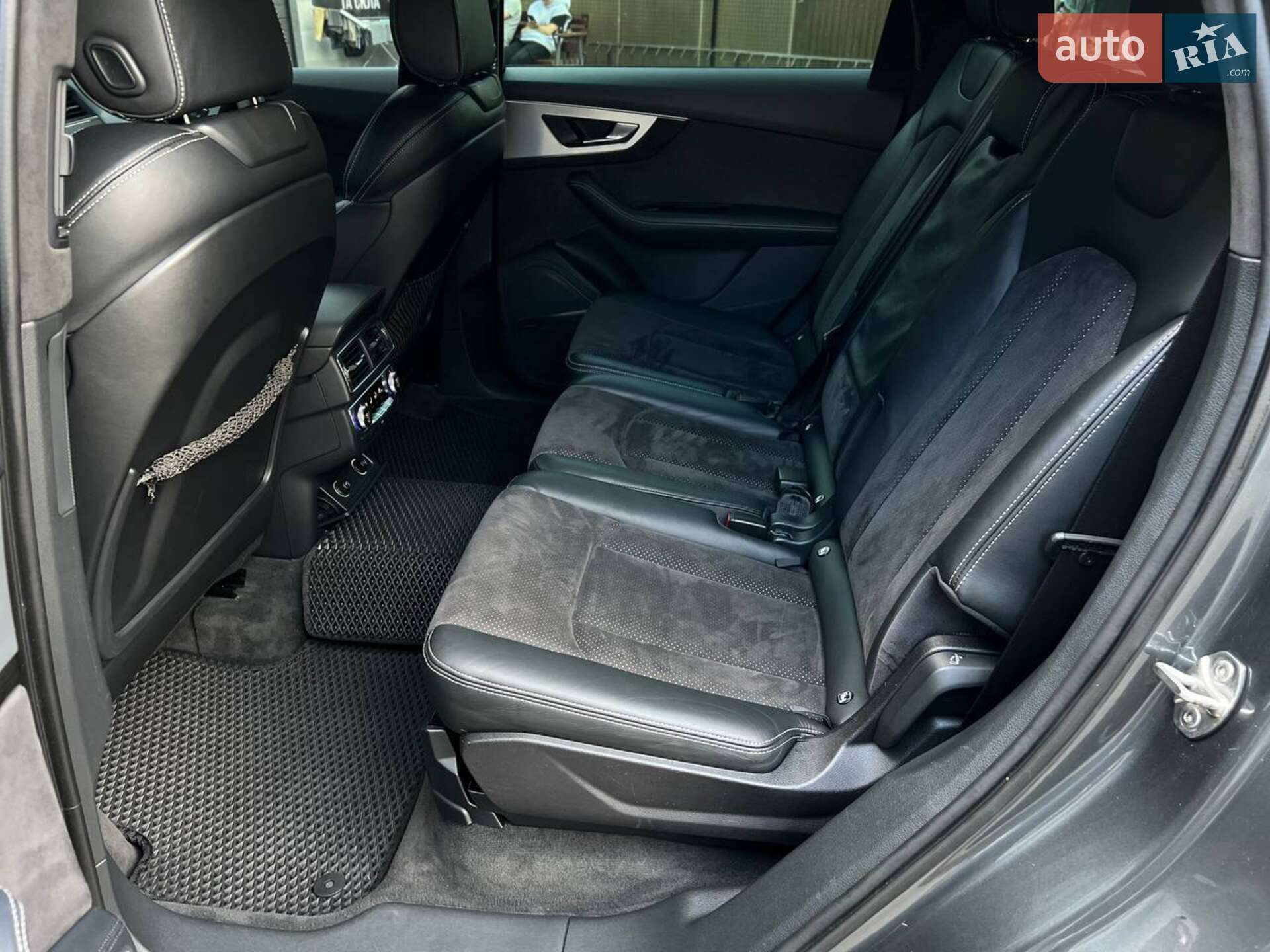 Audi Q7 2015 VIN WAUZZZ4M4GD027619 фото оголошення 14 з 26