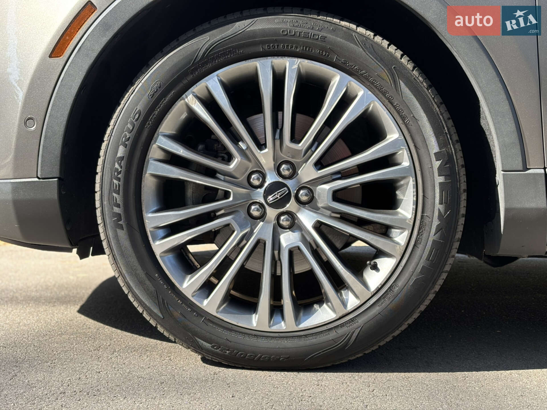 Lincoln MKX 2016 VIN 2LMTJ6LP9GBL84424 фото оголошення 4 з 25
