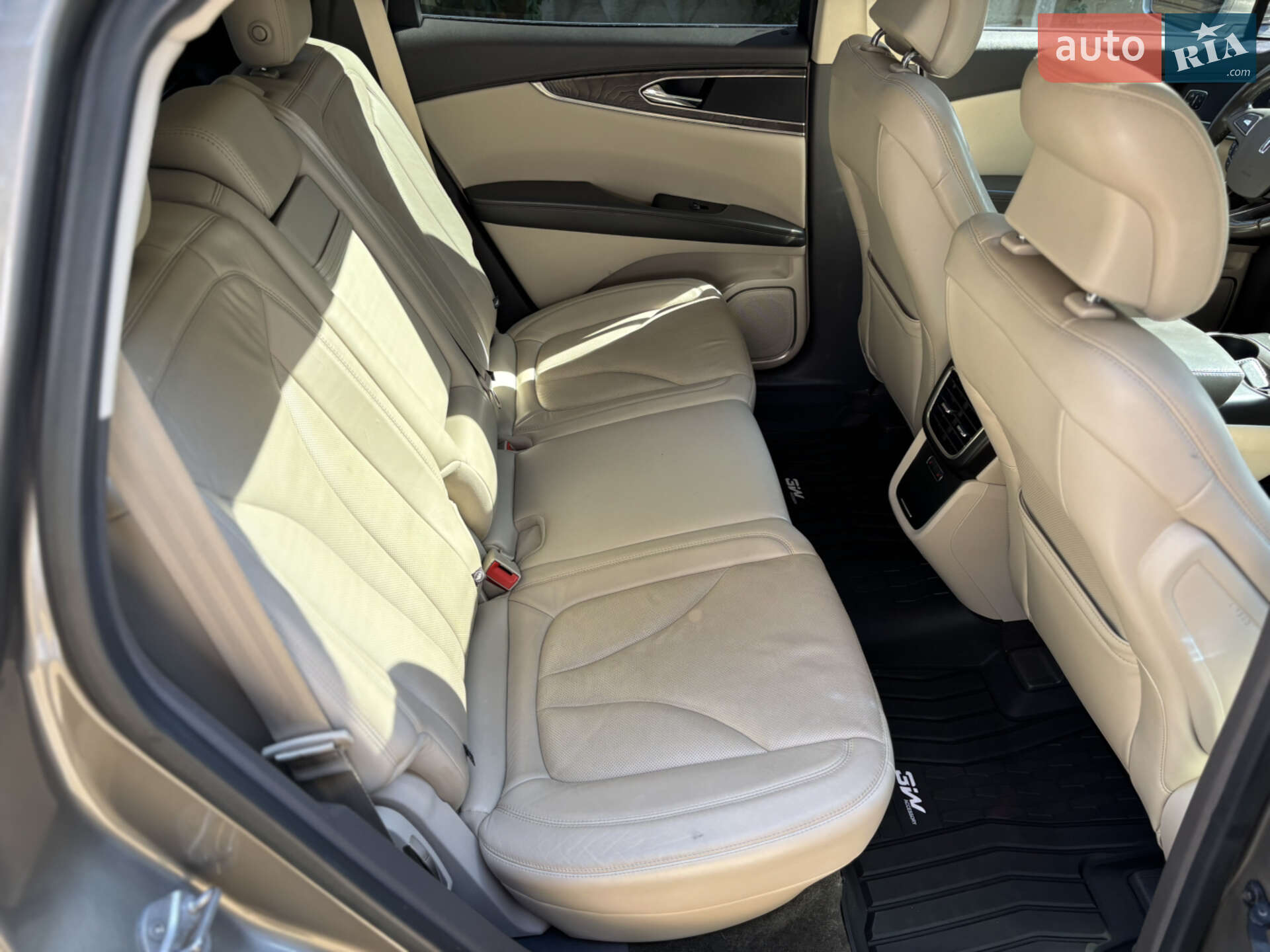 Lincoln MKX 2016 VIN 2LMTJ6LP9GBL84424 фото оголошення 24 з 25