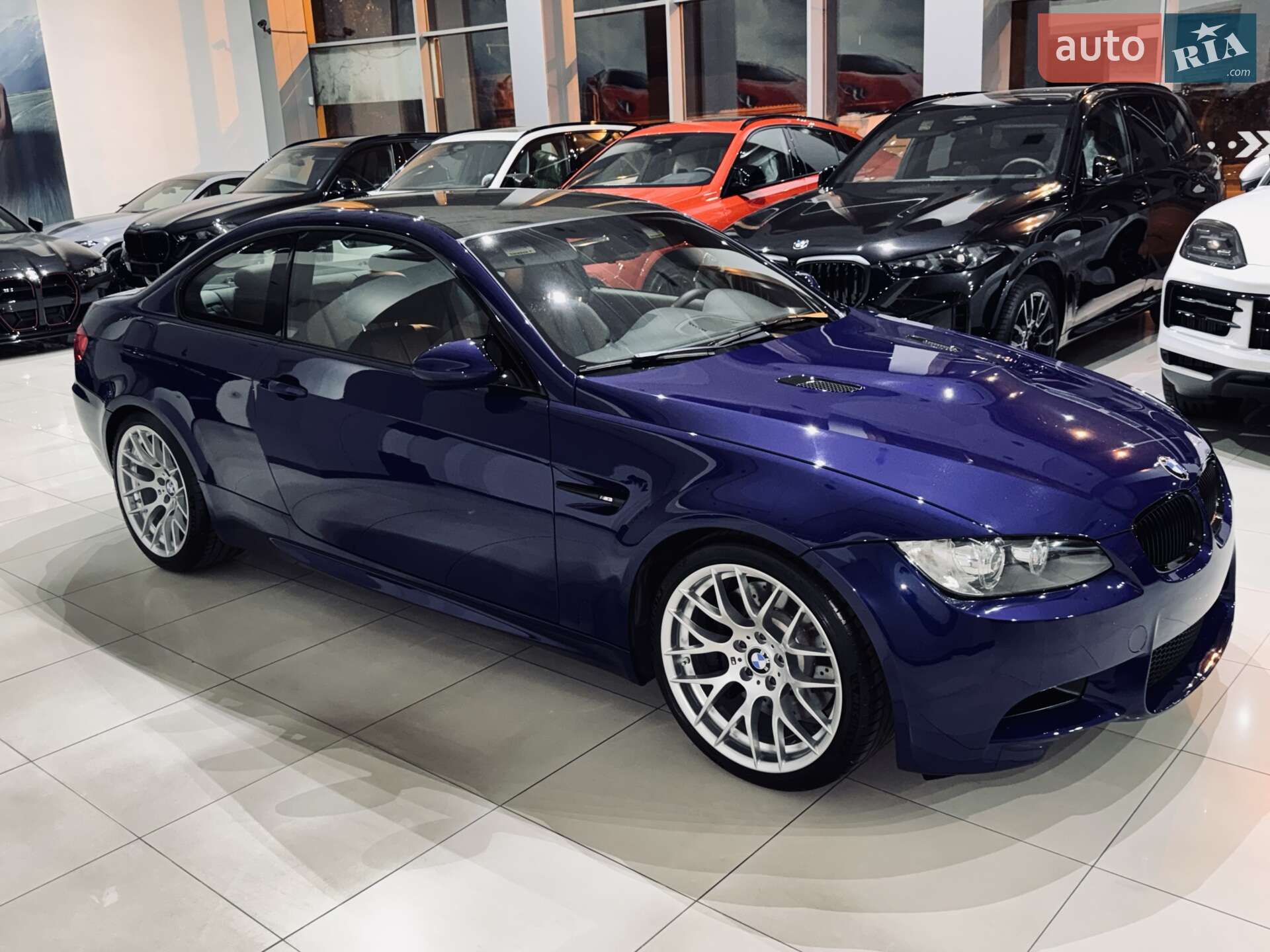BMW M3 2010 VIN WBSKG9C51BE369111 фото оголошення 4 з 153