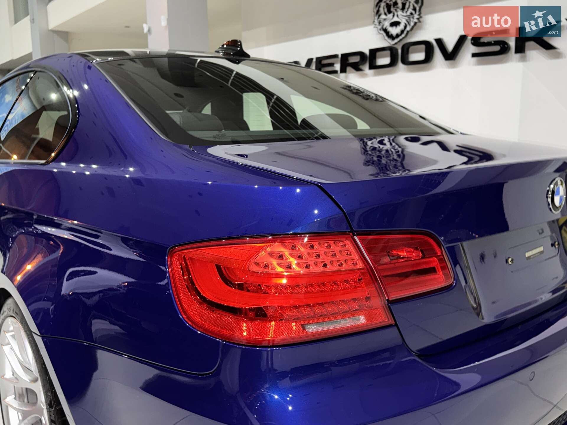 BMW M3 2010 VIN WBSKG9C51BE369111 фото оголошення 6 з 153