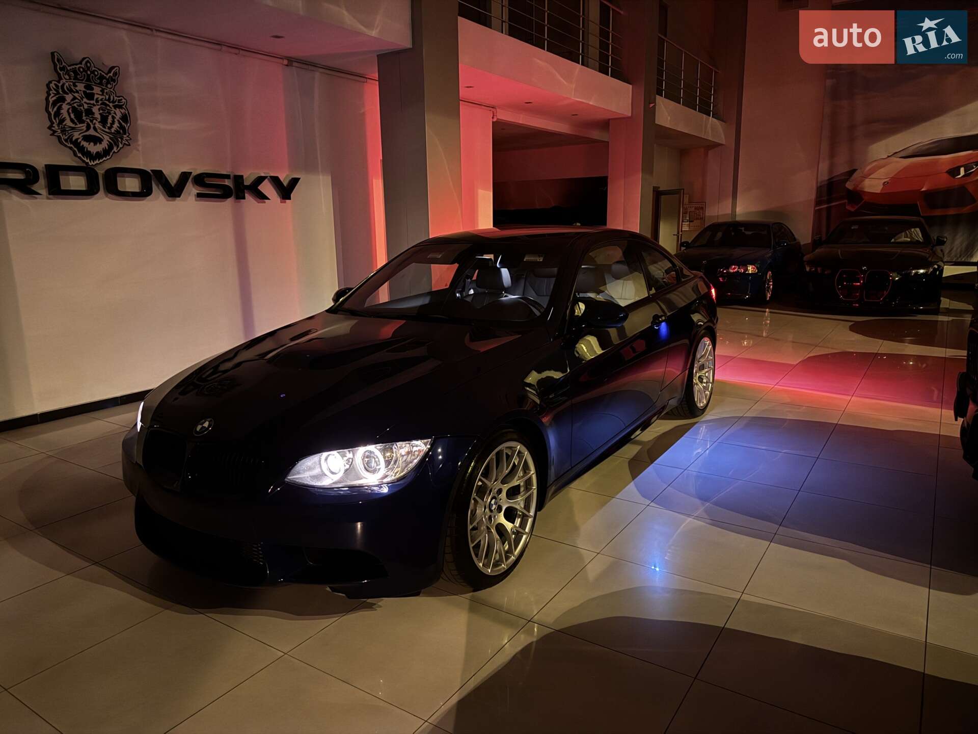 BMW M3 2010 VIN WBSKG9C51BE369111 фото оголошення 12 з 153