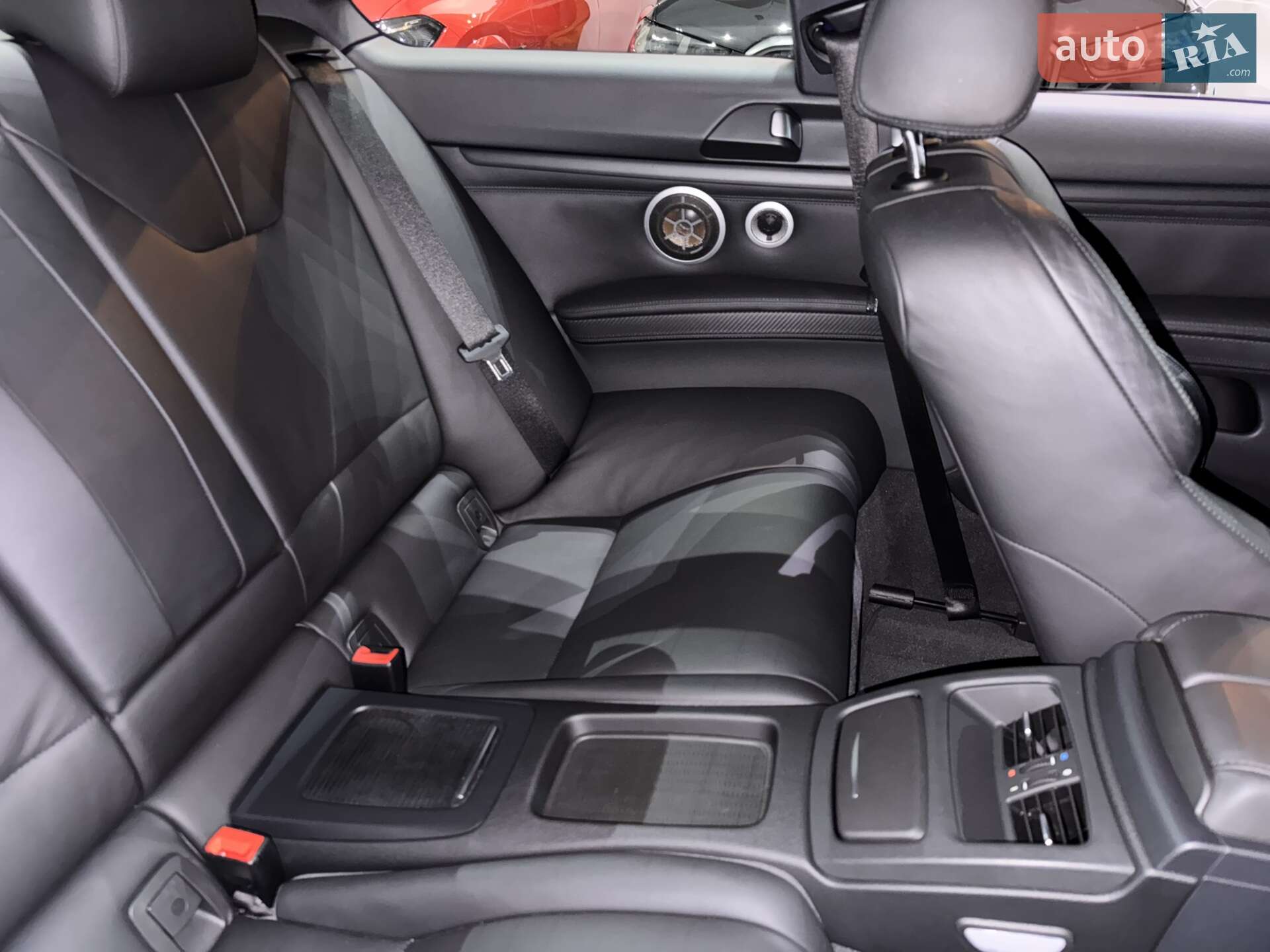 BMW M3 2010 VIN WBSKG9C51BE369111 фото оголошення 132 з 153