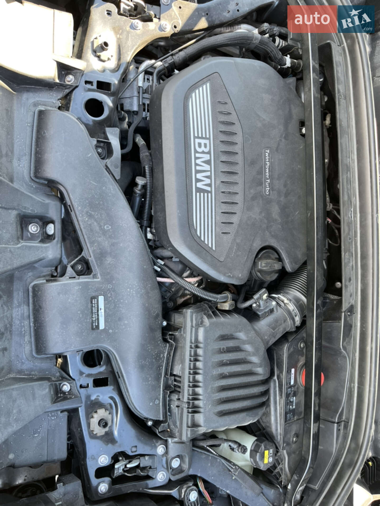 BMW X1 2017 VIN WBAJJ1106JEF60616 фото оголошення 9 з 26