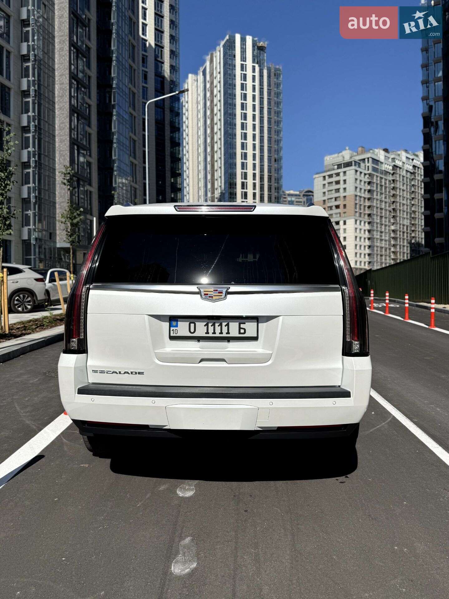 Cadillac Escalade 2017 VIN 1GYS3BKJXJR106805 фото оголошення 5 з 19