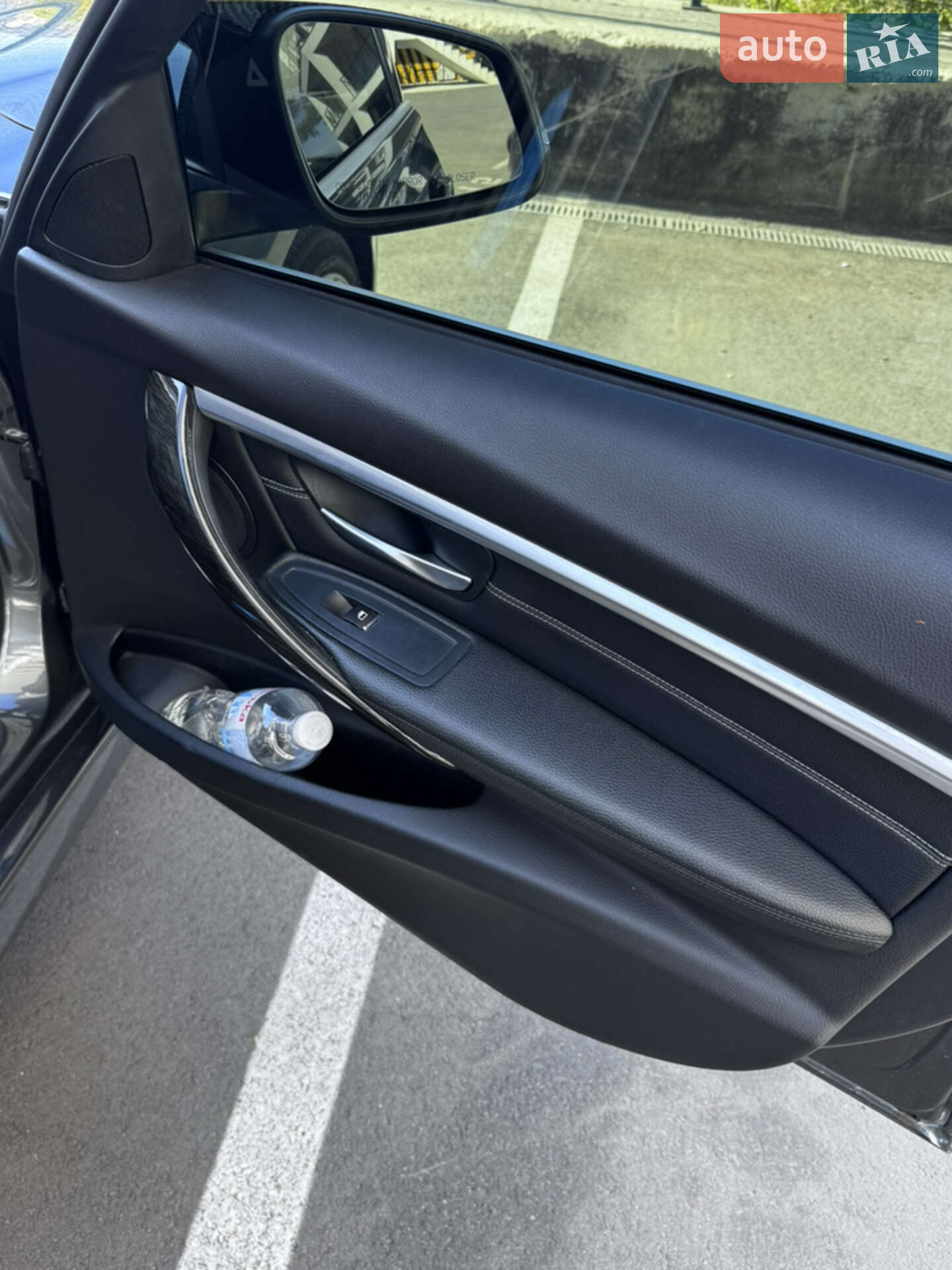 BMW 3 Series 2017 VIN WBA8D9G56JNU71634 фото оголошення 23 з 25