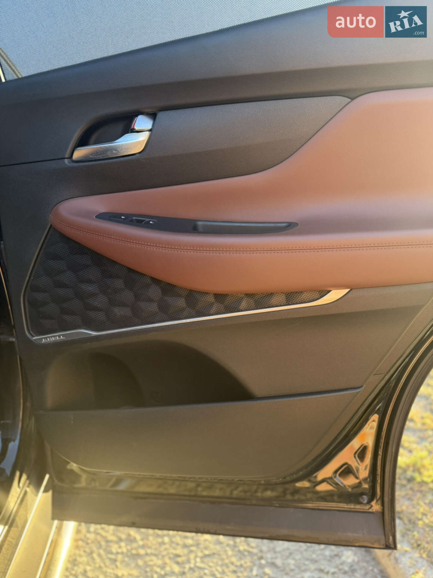 Hyundai Santa FE 2021 VIN KMHS381HHMU392651 фото оголошення 9 з 17