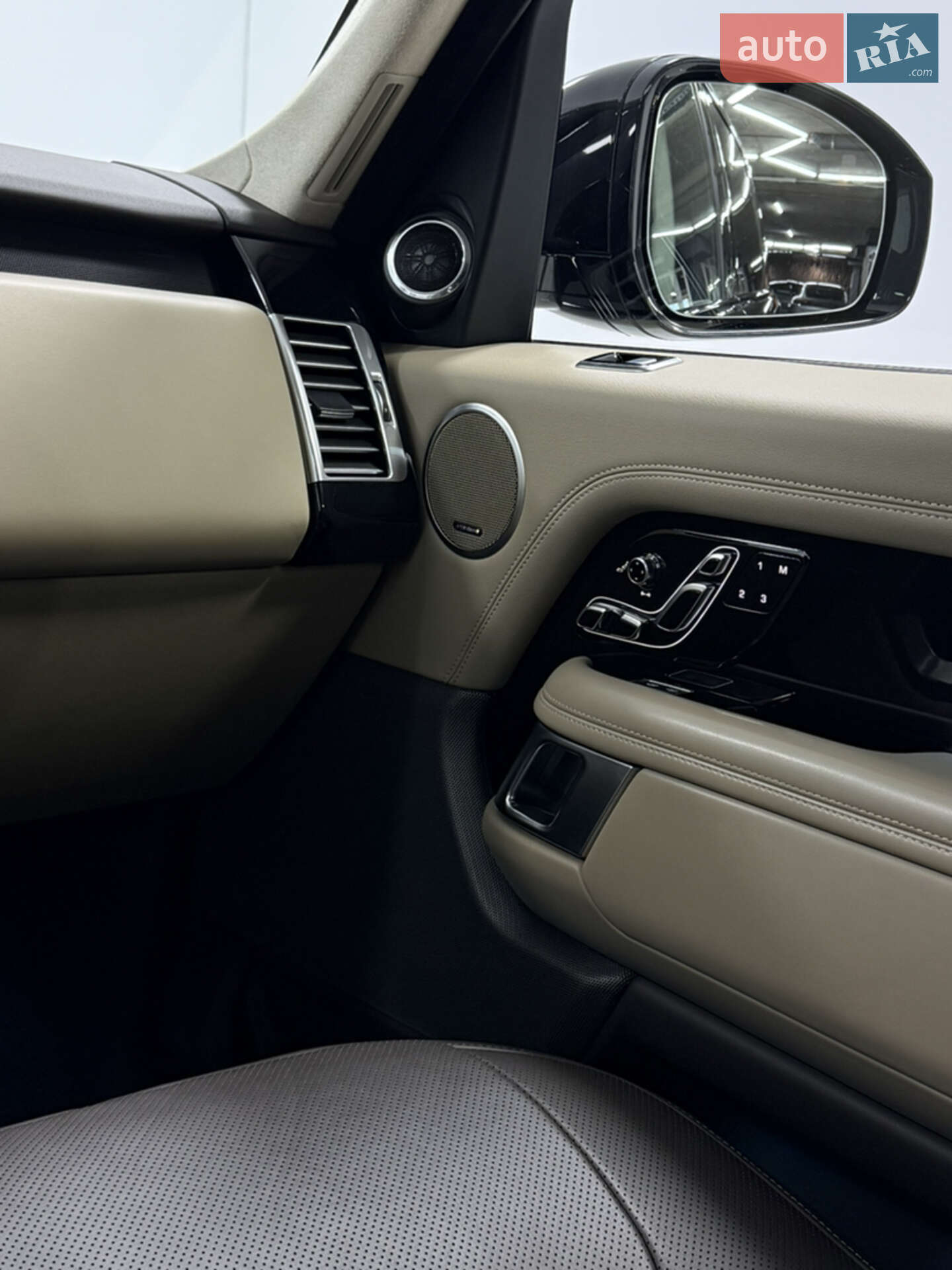 Land Rover Range Rover 2021 VIN SALGS5SE0MA451503 фото оголошення 24 з 39