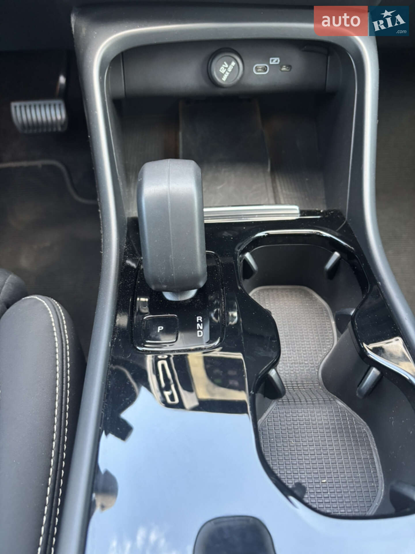 Volvo C40 Recharge 2022 VIN YV4ED3GM7P2045176 фото оголошення 16 з 29