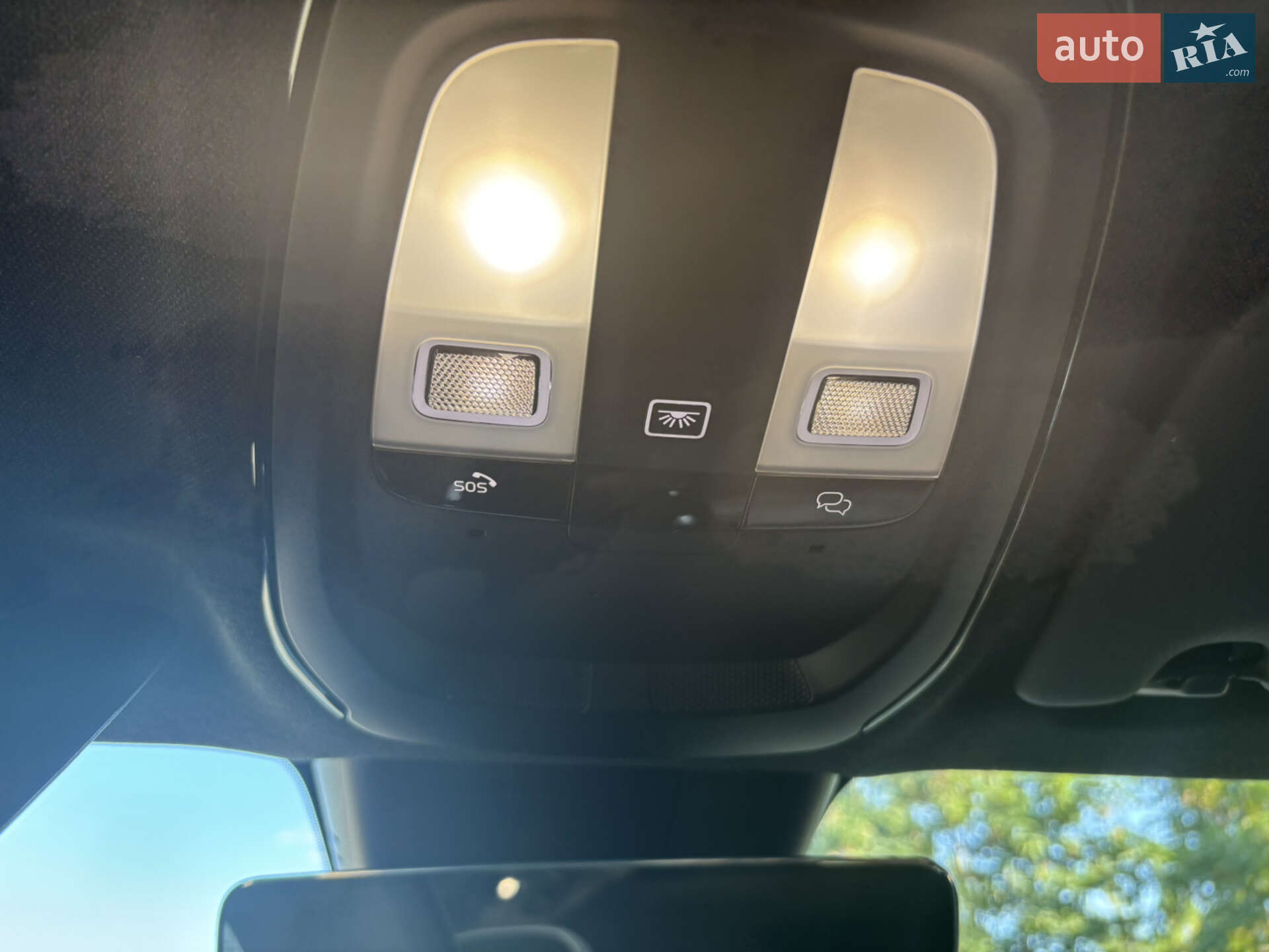 Volvo C40 Recharge 2022 VIN YV4ED3GM7P2045176 фото оголошення 19 з 29