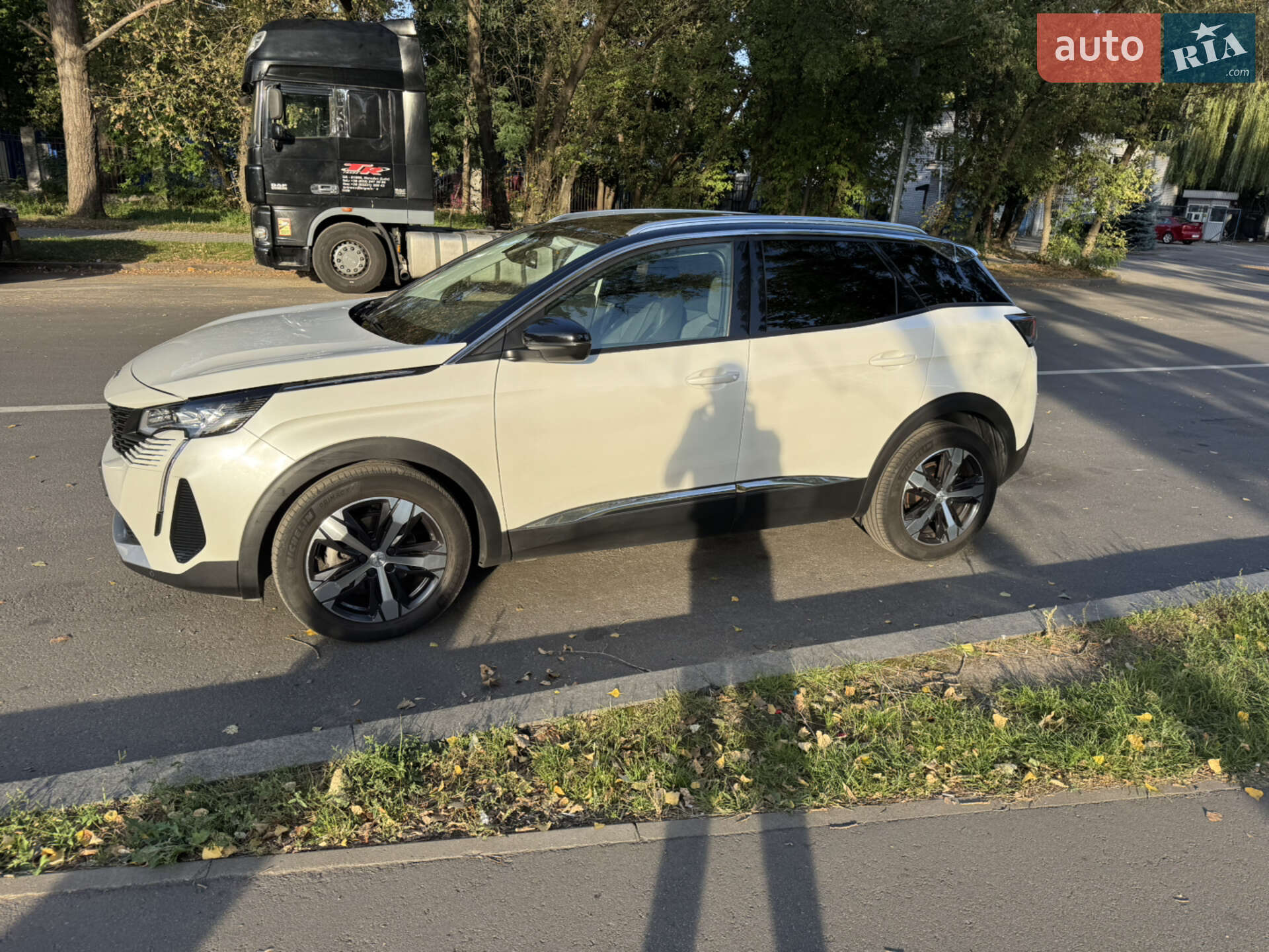 Peugeot 3008 2021 VIN VF3MJAHXNMS036779 фото оголошення 3 з 28