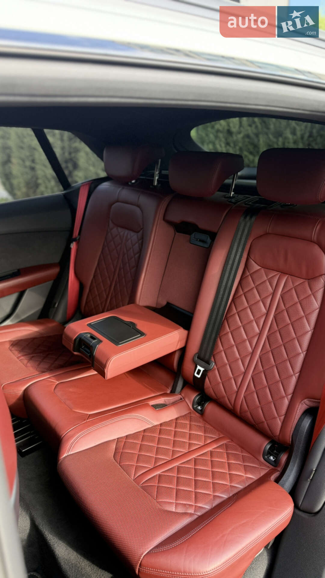 Audi SQ8 2023 VIN WAUZZZF11PD030643 фото оголошення 14 з 15