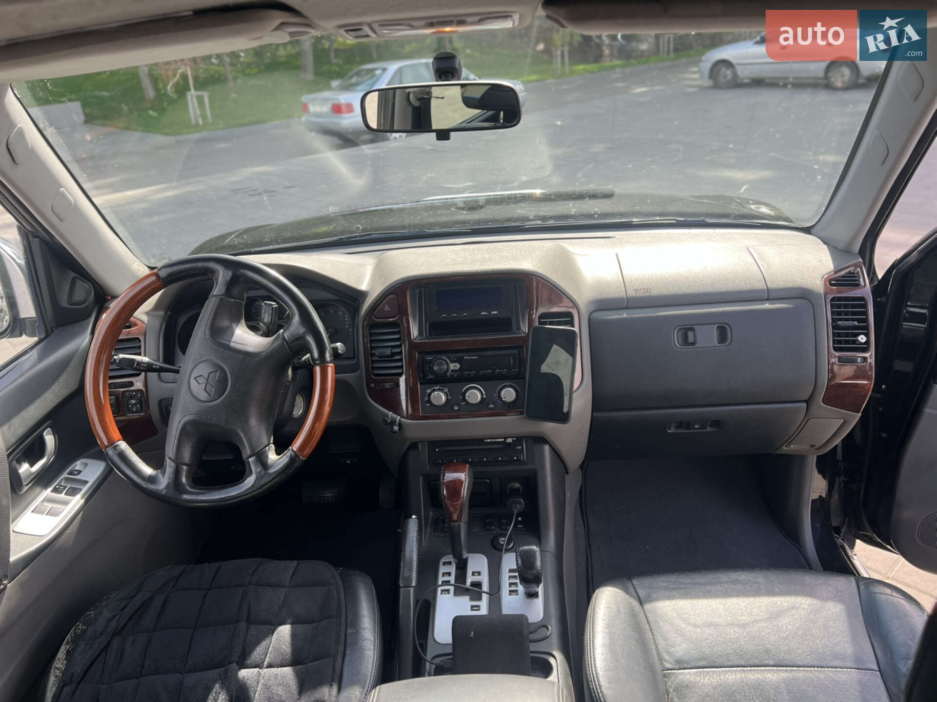 Mitsubishi Pajero Wagon 2006 VIN JMBLYV78W7J000304 фото оголошення 8 з 12