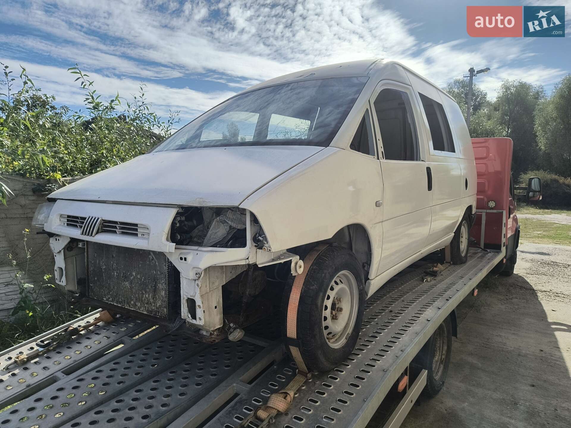 Fiat Scudo 2001 VIN ZFA22000012774255 фото оголошення 2 з 7