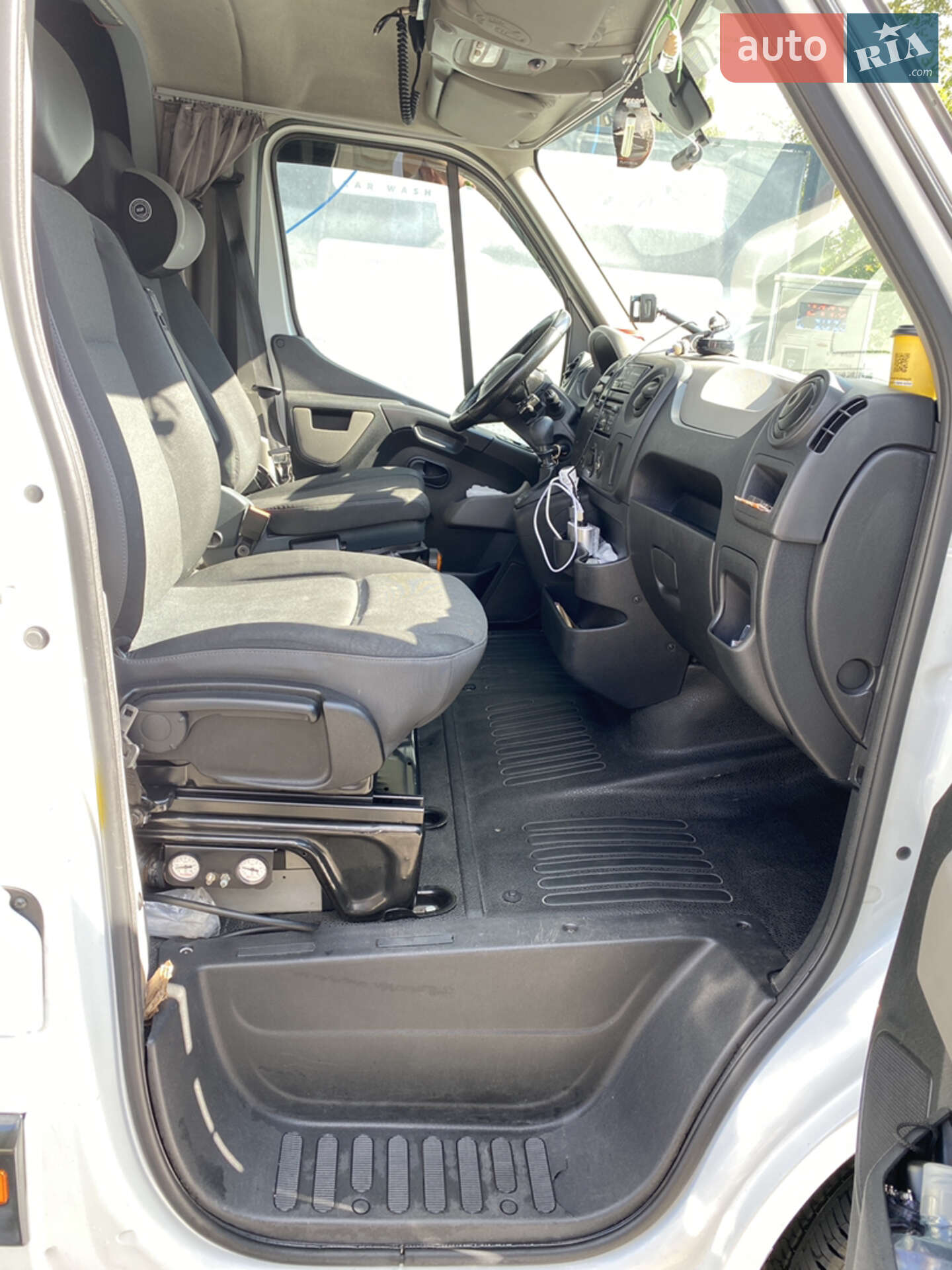 Renault Master 2016 VIN VF1VBU4Z654972022 фото оголошення 10 з 47