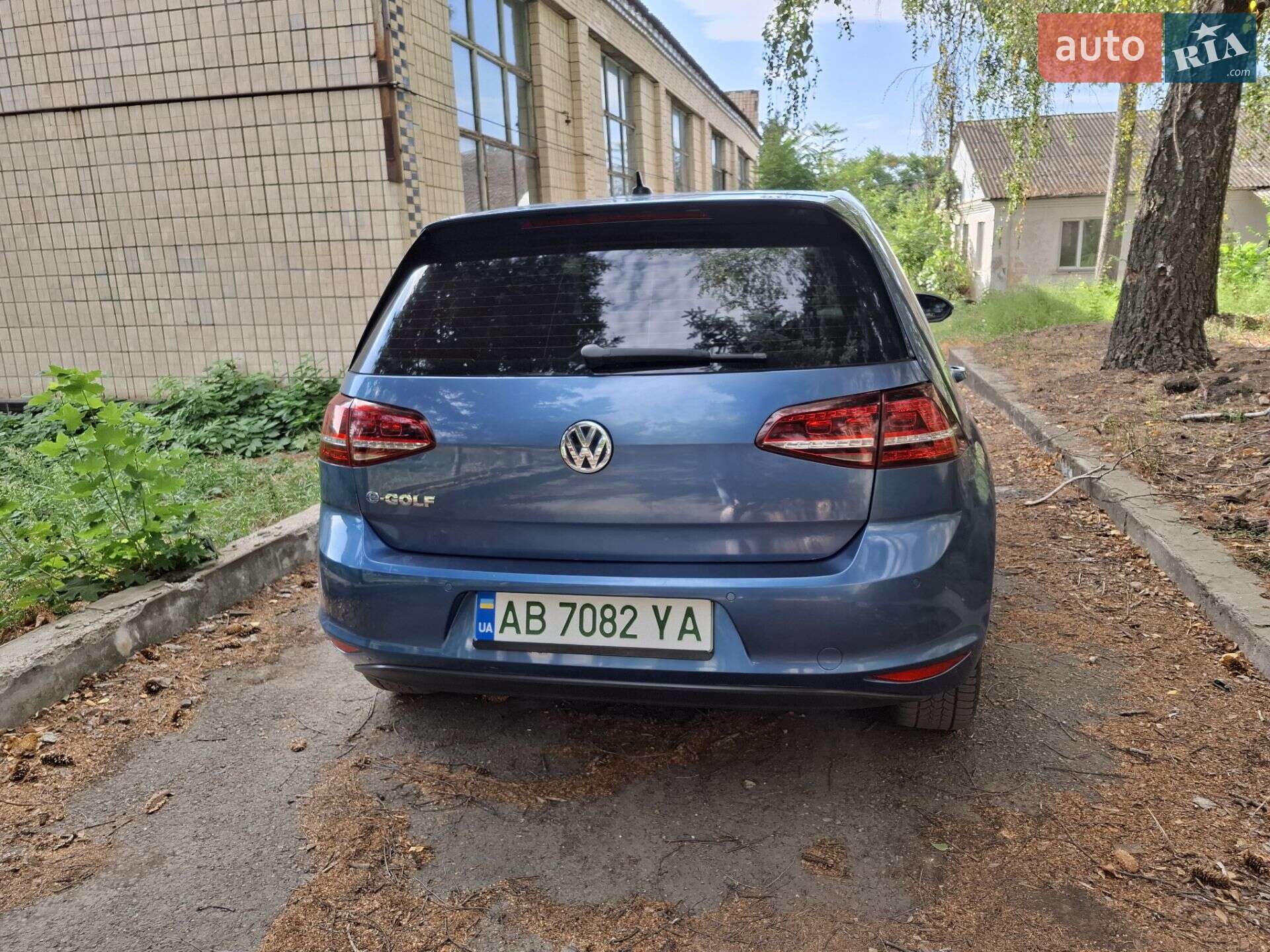 Volkswagen e-Golf 2014 VIN WVWZZZAUZFW901590 фото оголошення 6 з 17