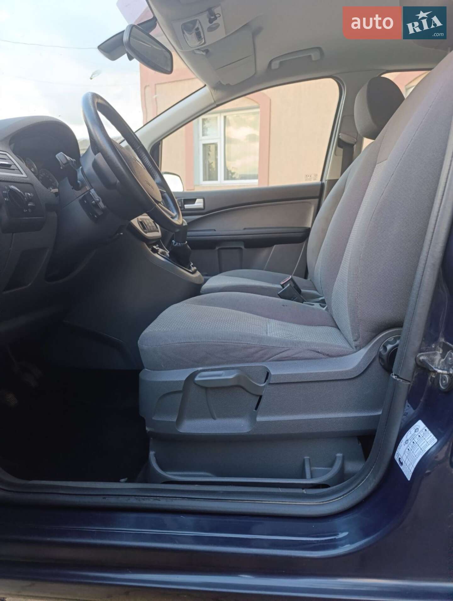 Ford Focus C-Max 2006 VIN WF0MXXGCDM6P58822 фото оголошення 28 з 34