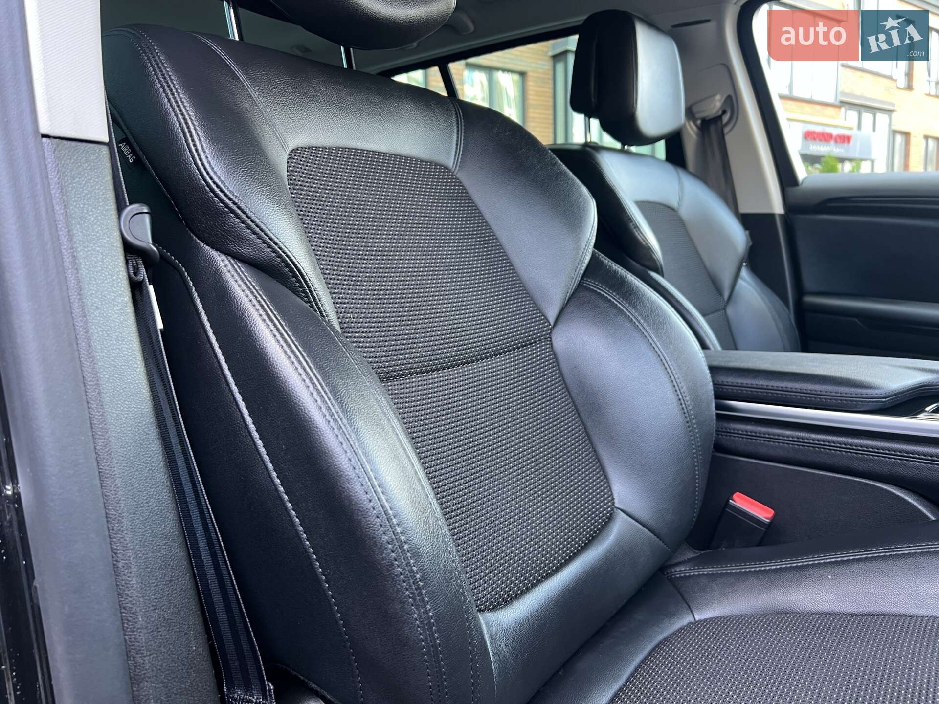 Renault Espace 2021 VIN VF1RFC00268295960 фото оголошення 4 з 63
