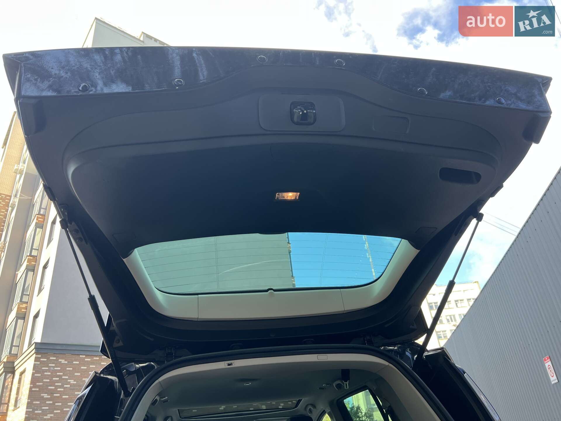 Renault Espace 2021 VIN VF1RFC00268295960 фото оголошення 47 з 63