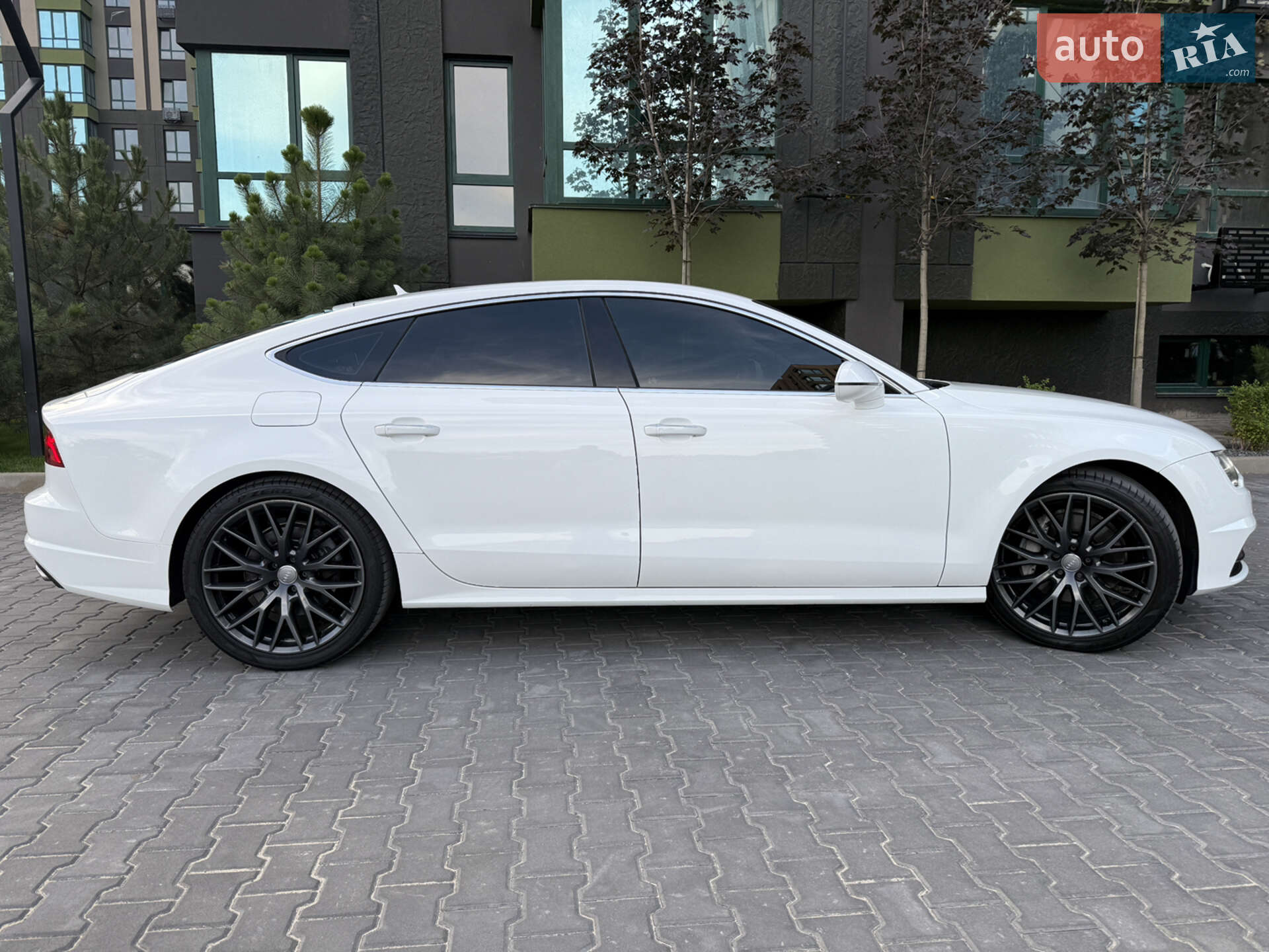 Audi A7 Sportback 2015 VIN WAUZZZ4G0GN043627 фото оголошення 4 з 30