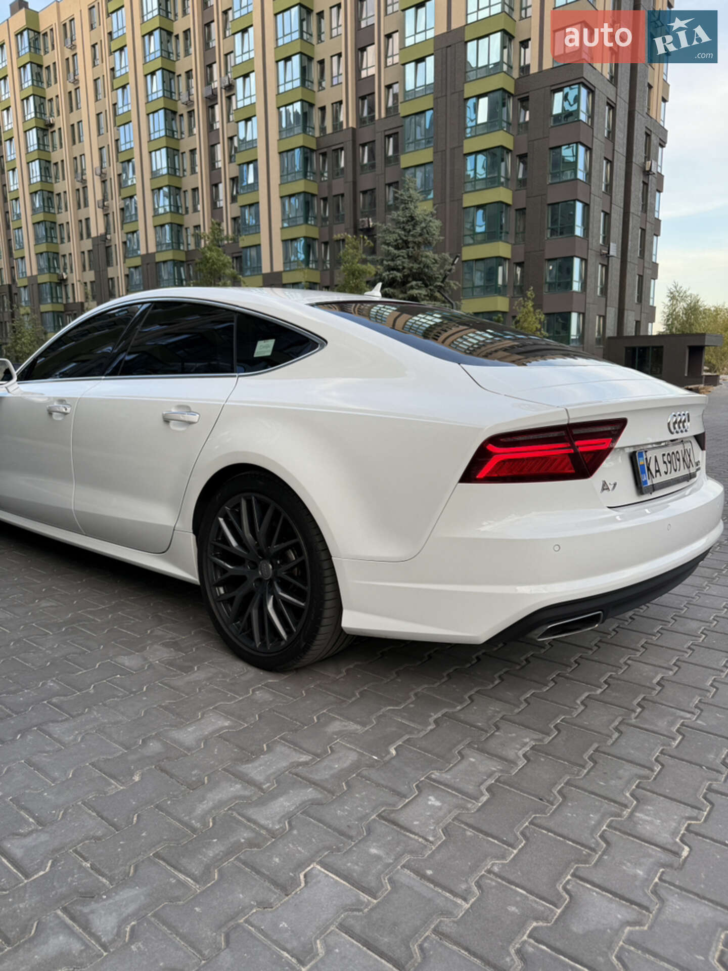 Audi A7 Sportback 2015 VIN WAUZZZ4G0GN043627 фото оголошення 7 з 30