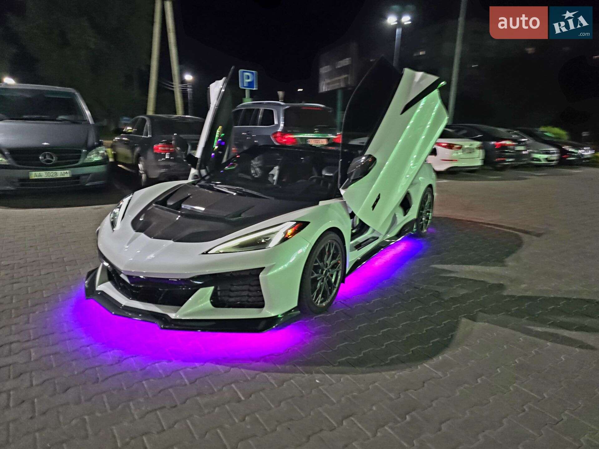 Chevrolet Corvette 2022 VIN 1G1YC3D45P5501724 фото оголошення 2 з 19